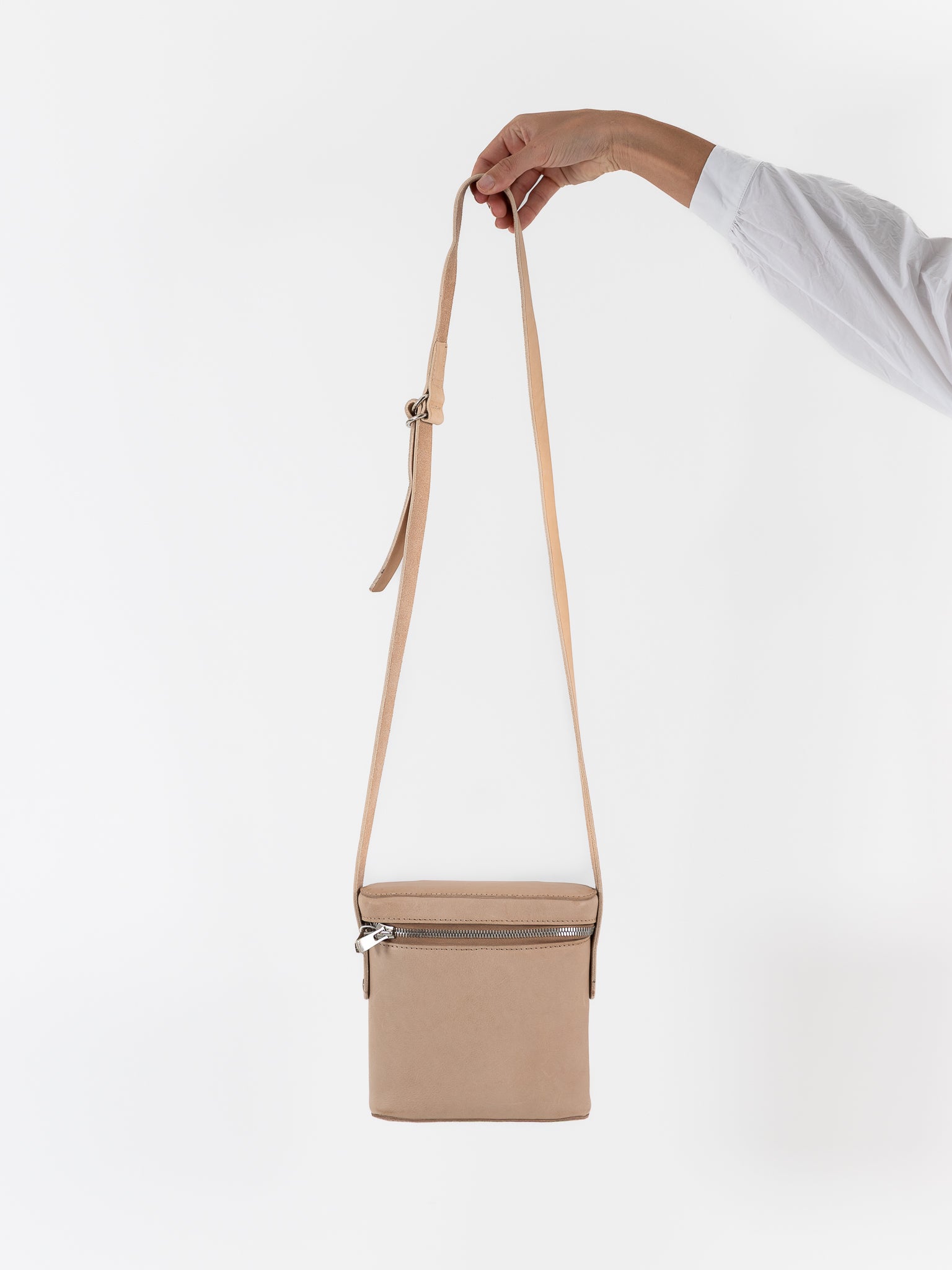 Guidi Zipped Bag C3 in Tan - GUIDI at Worthwhile - shop BAG