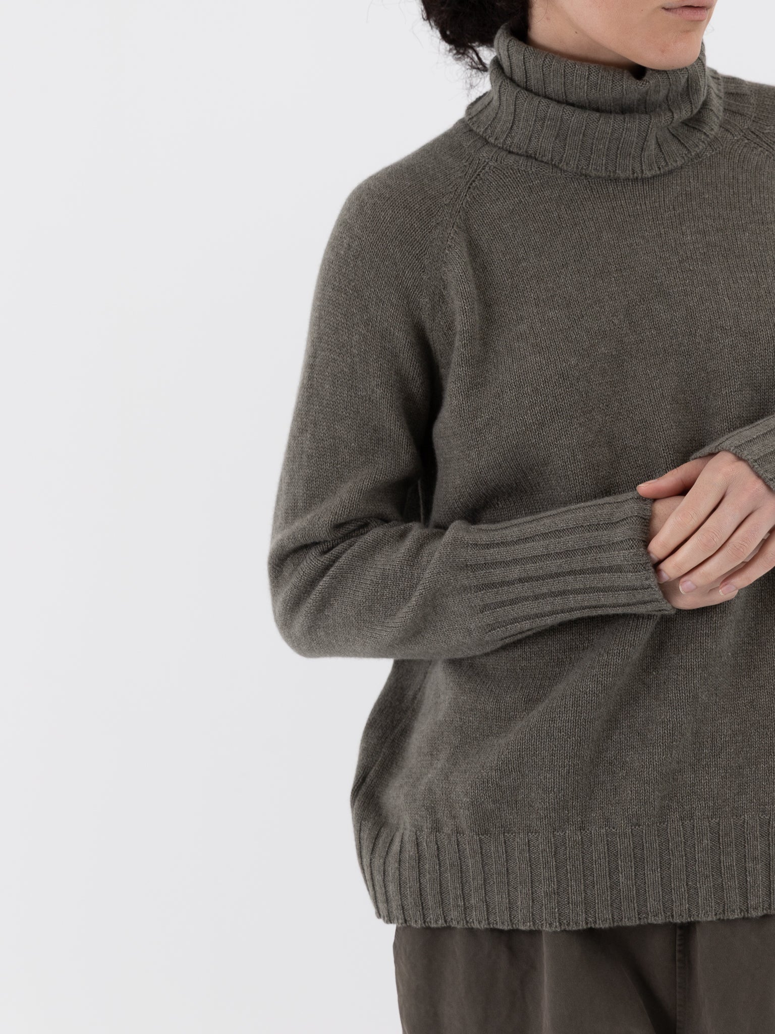 Album di Famiglia Dolcevita WS in Taupe - ALBUM DI FAMIGLIA at Worthwhile - shop SWEATER