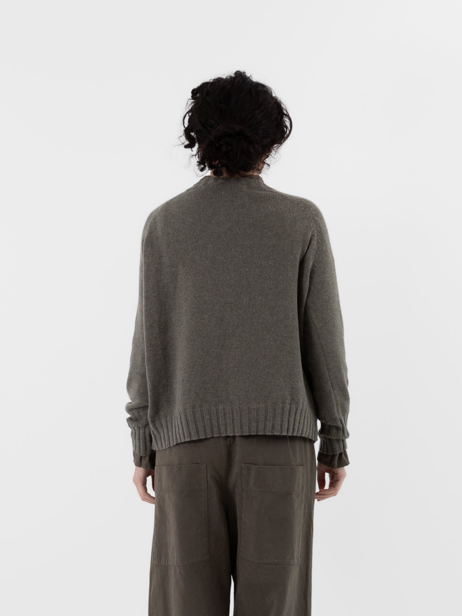 Album di Famiglia Girocollo Raglan Crew WS in Taupe - ALBUM DI FAMIGLIA at Worthwhile - shop SWEATER