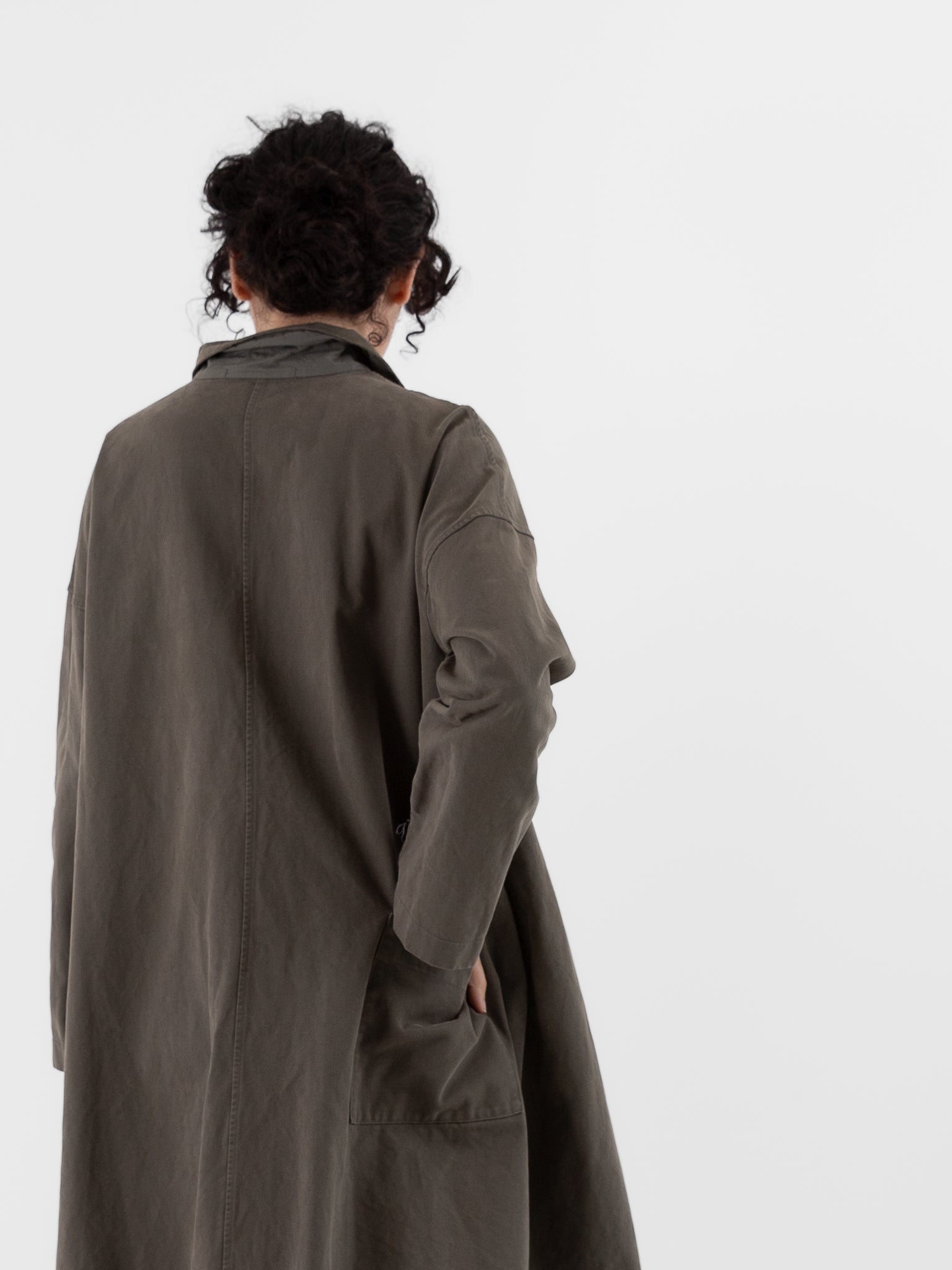 Album di Famiglia Loose Collar Dress WCC in Taupe - ALBUM DI FAMIGLIA at Worthwhile - shop DRESS