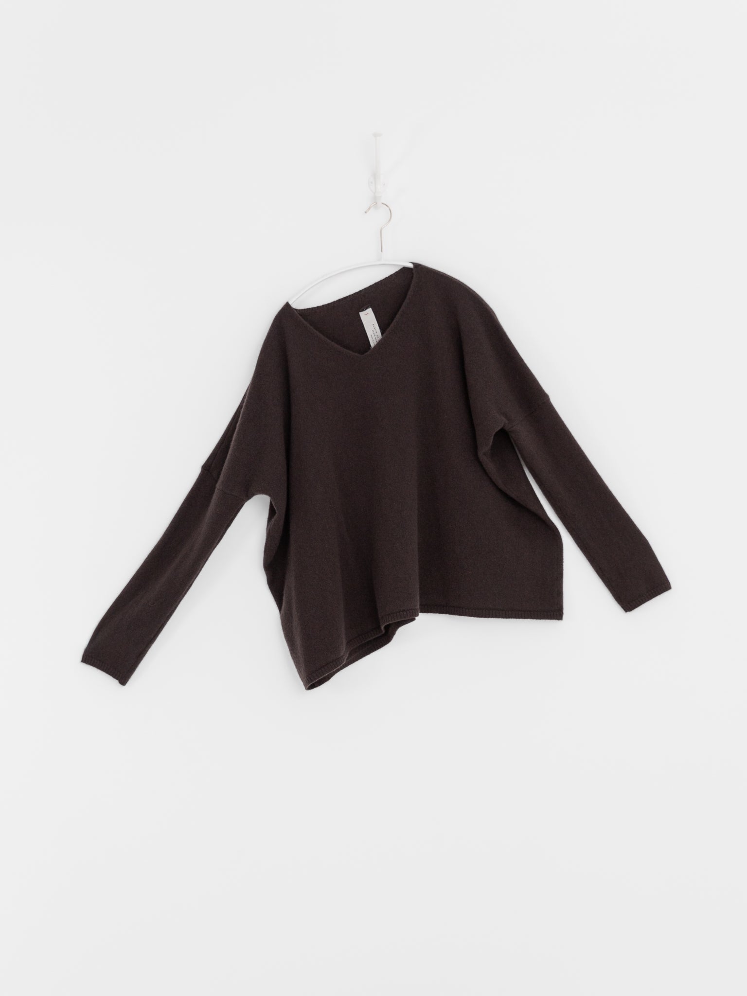 Album di Famiglia V Neck WS in Brown - ALBUM DI FAMIGLIA at Worthwhile - shop SWEATER