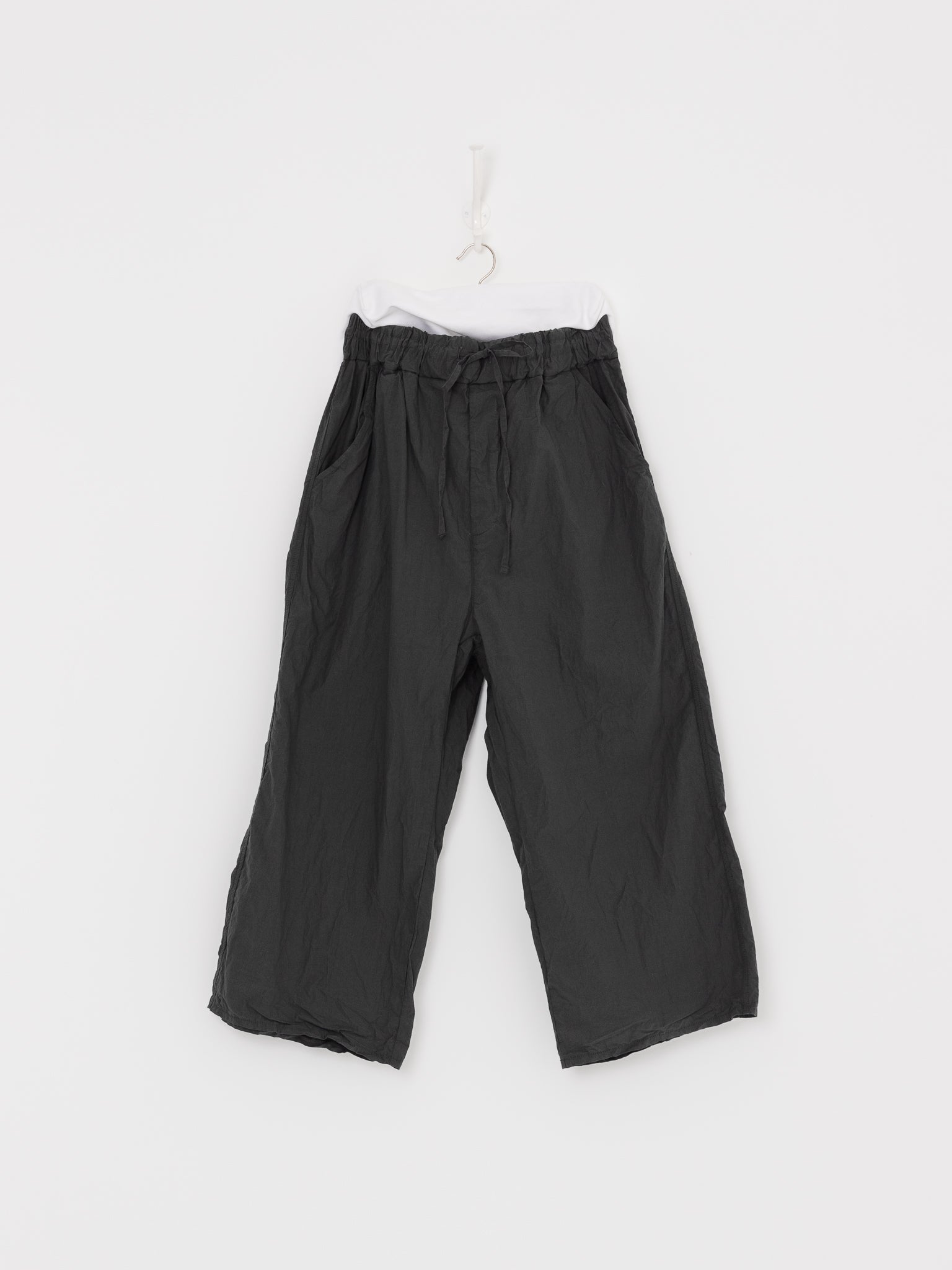 Album di Famiglia Wide & Short Trousers in Thyme TC - ALBUM DI FAMIGLIA at Worthwhile - shop PANT