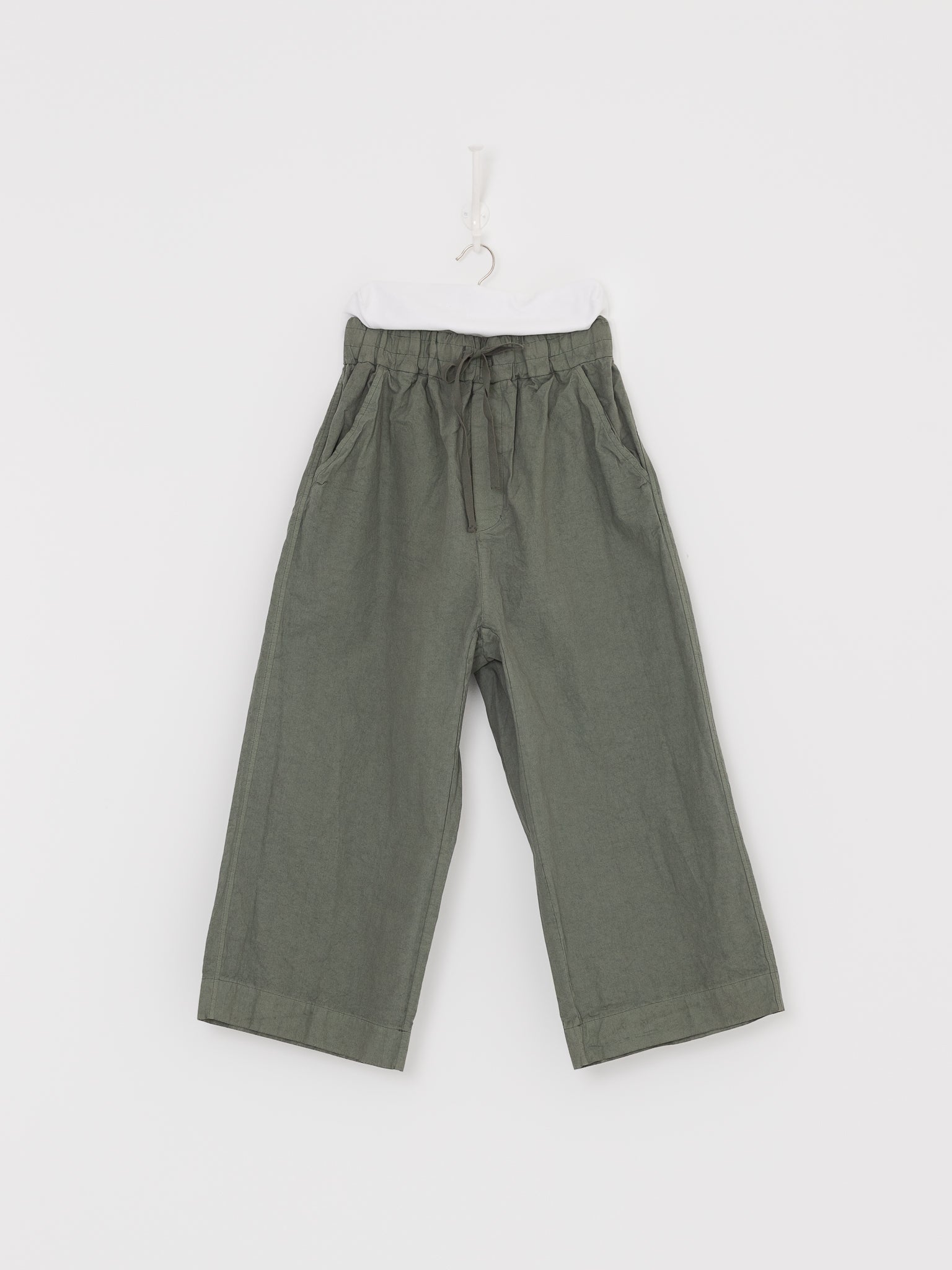Album di Famiglia Wide & Short Trousers in Sage CC - ALBUM DI FAMIGLIA at Worthwhile - shop PANT