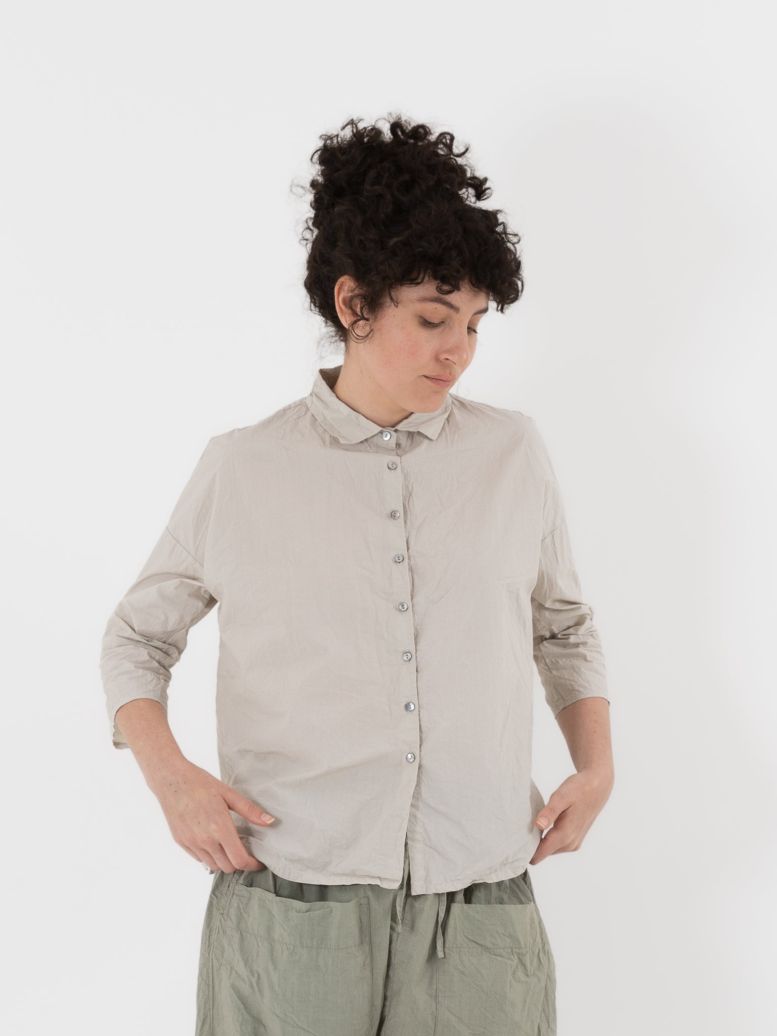 Album di Famiglia Short Collar Shirt in Pebble TC - ALBUM DI FAMIGLIA at Worthwhile - shop TOP
