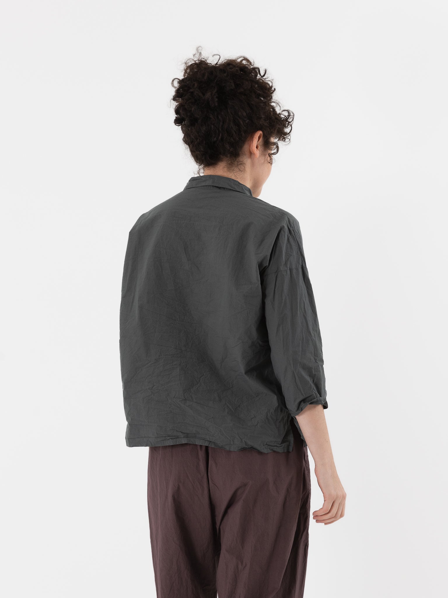 Album di Famiglia Short Collar Shirt in Thyme TC - ALBUM DI FAMIGLIA at Worthwhile - shop TOP