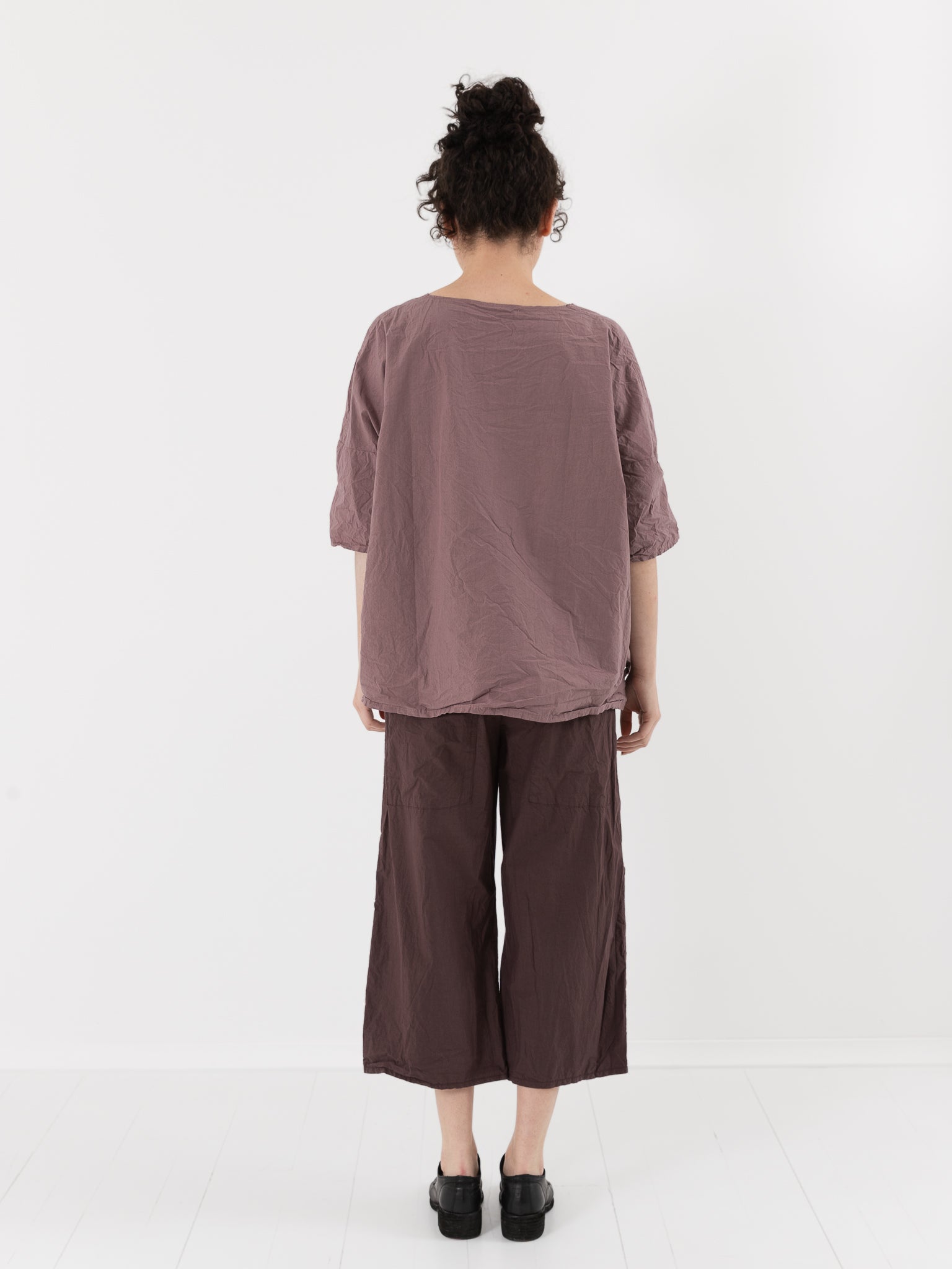 Album di Famiglia Wide & Short Trousers in Grape TC - ALBUM DI FAMIGLIA at Worthwhile - shop PANT