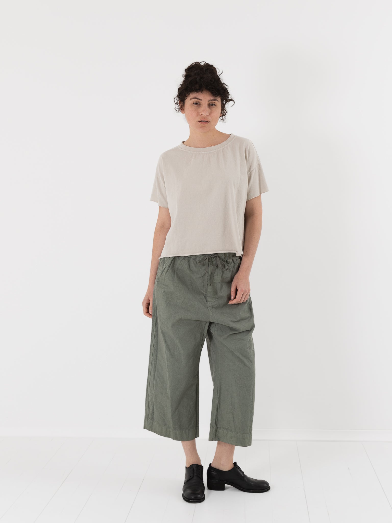 Album di Famiglia Wide & Short Trousers in Sage CC - ALBUM DI FAMIGLIA at Worthwhile - shop PANT