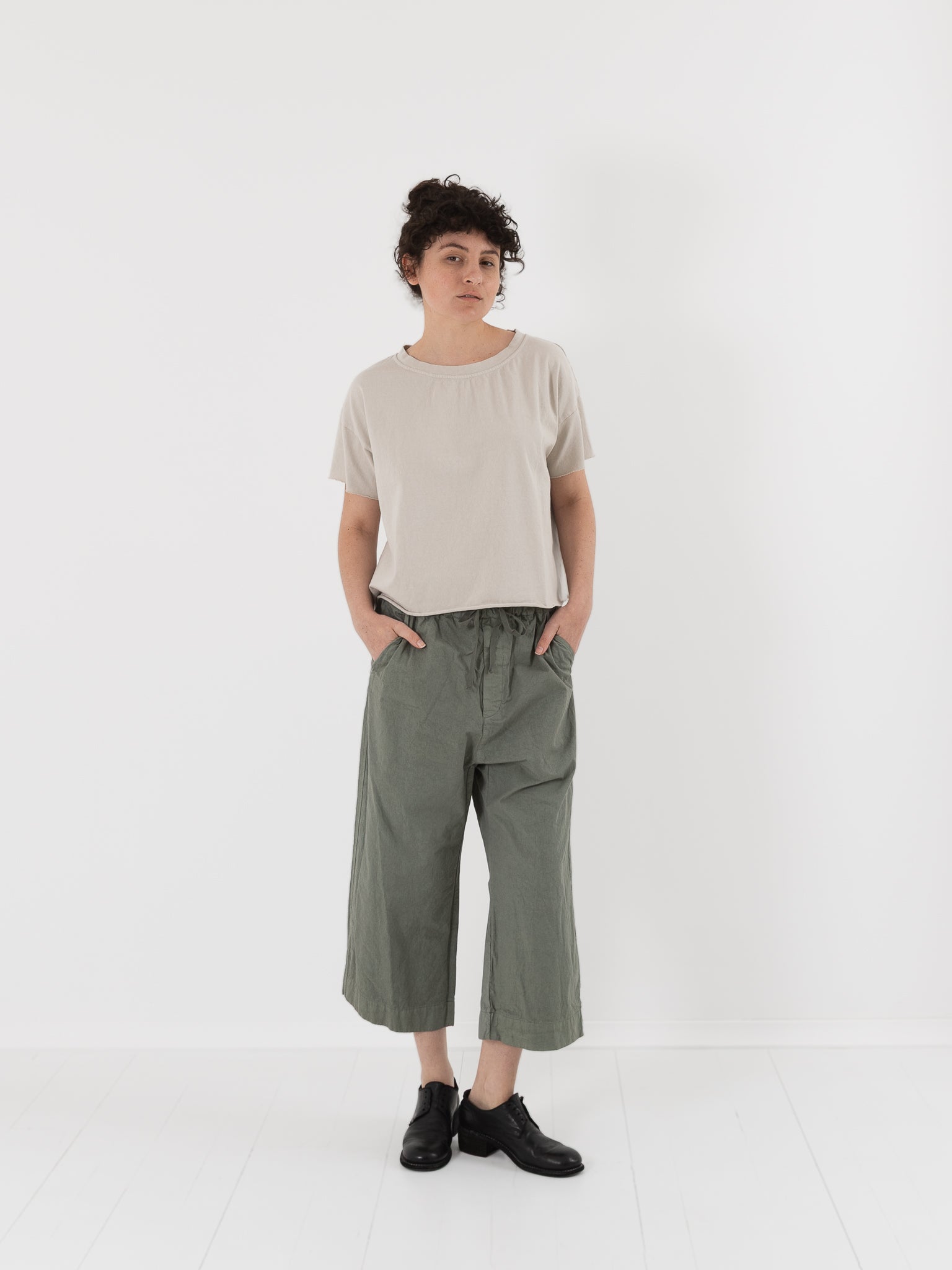 Album di Famiglia Wide & Short Trousers in Sage CC - ALBUM DI FAMIGLIA at Worthwhile - shop PANT