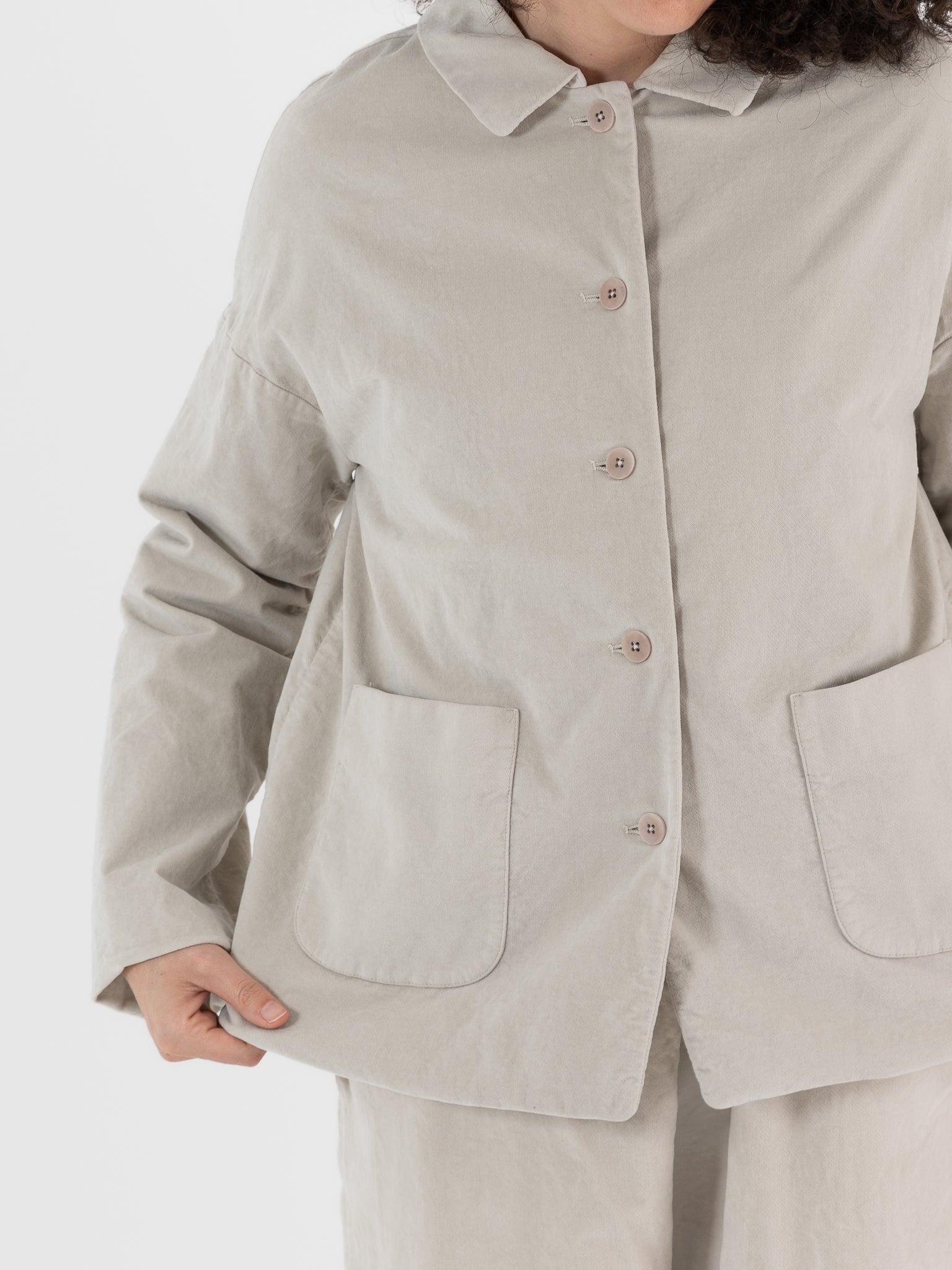 Album Di Famiglia Velvet Loose Blazer in Oatmeal at Worthwhile