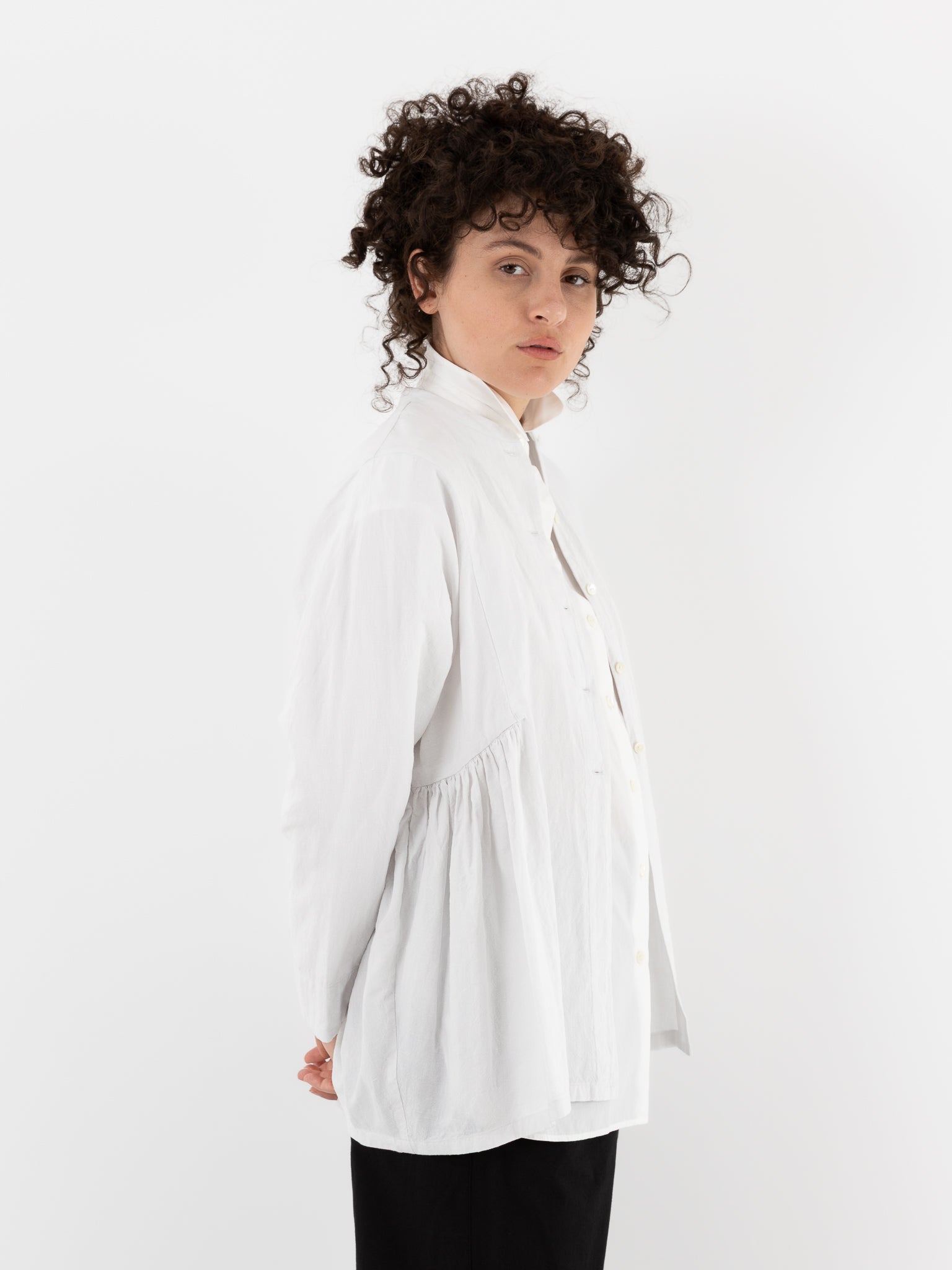Arts & Science Side Gather Blouse in Vintage White - ARTS & SCIENCE at Worthwhile - shop TOP