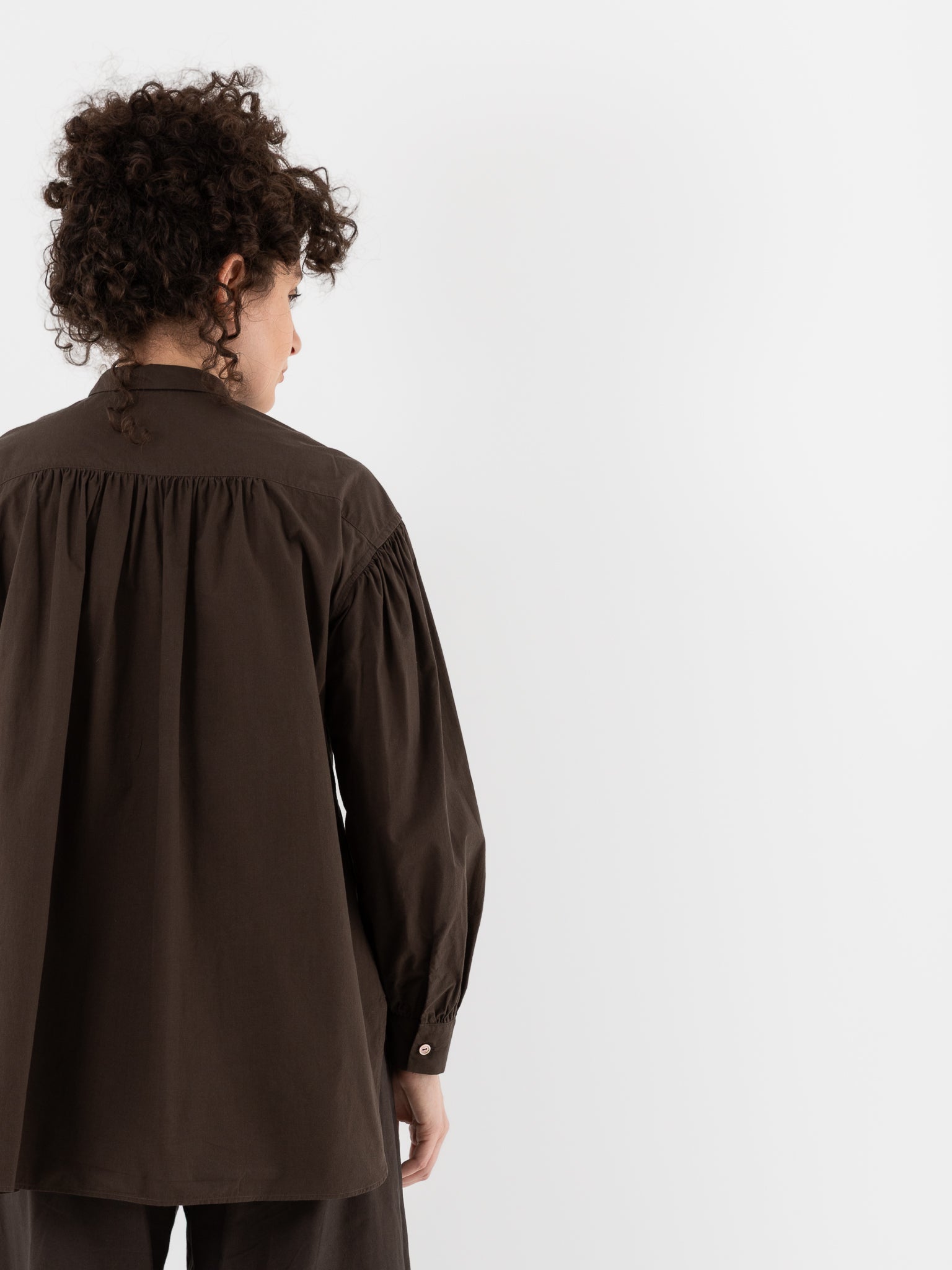 Arts & Science Bulky Gather Shirt in Brown - ARTS & SCIENCE at Worthwhile - shop Unclassified