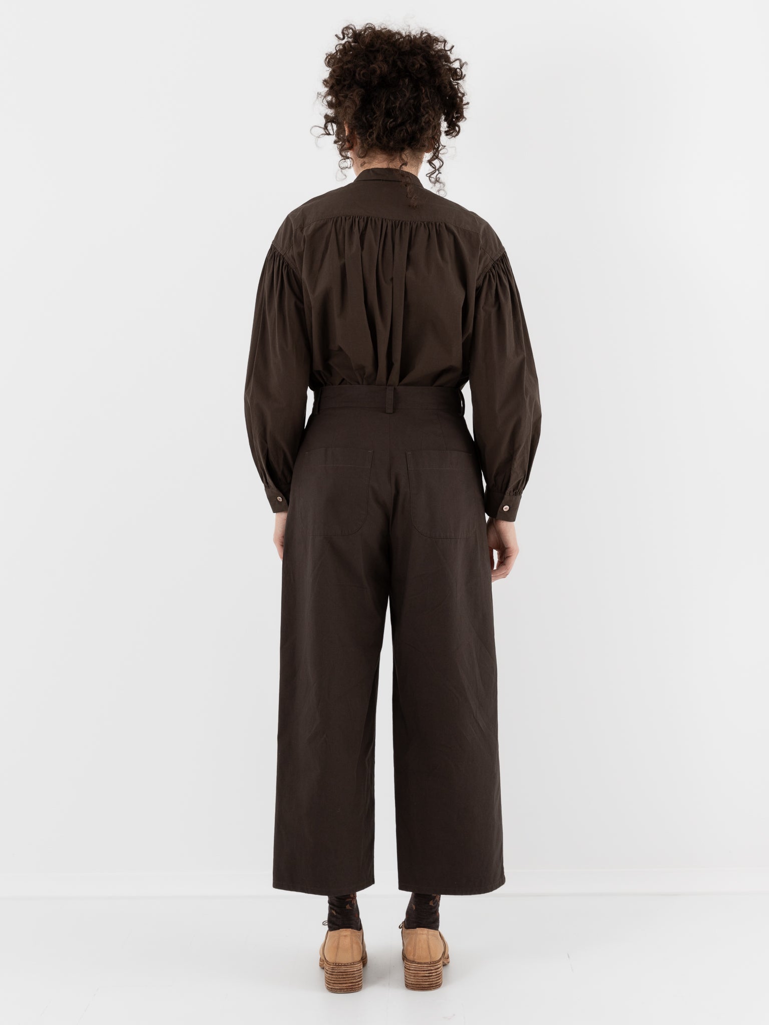 Arts & Science Bulky Chinos Pants in Brown - ARTS & SCIENCE at Worthwhile - shop PANT