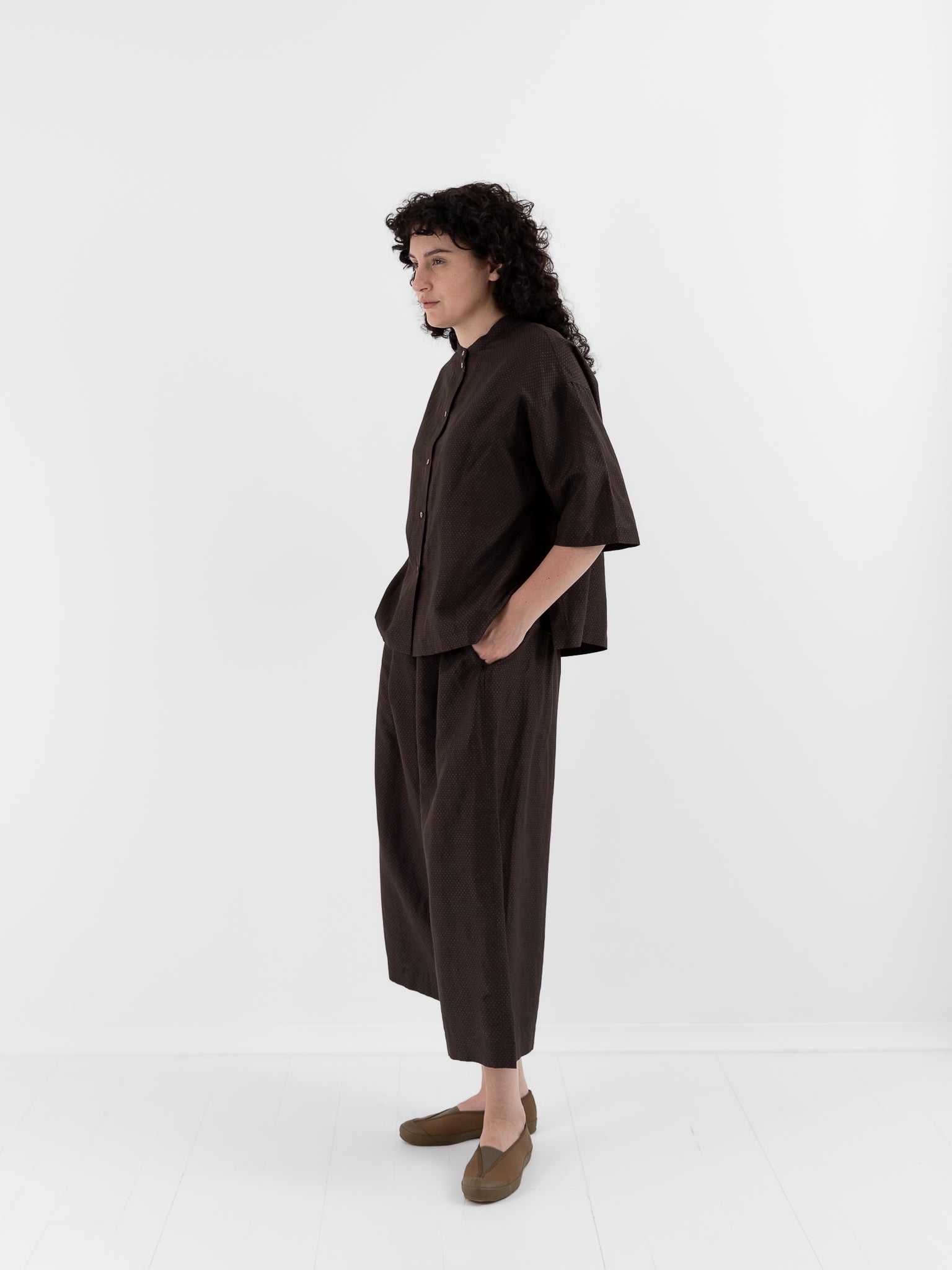 Arts & Science Back Tuck Easy Wide Pants in Brown - ARTS & SCIENCE at Worthwhile - shop PANT