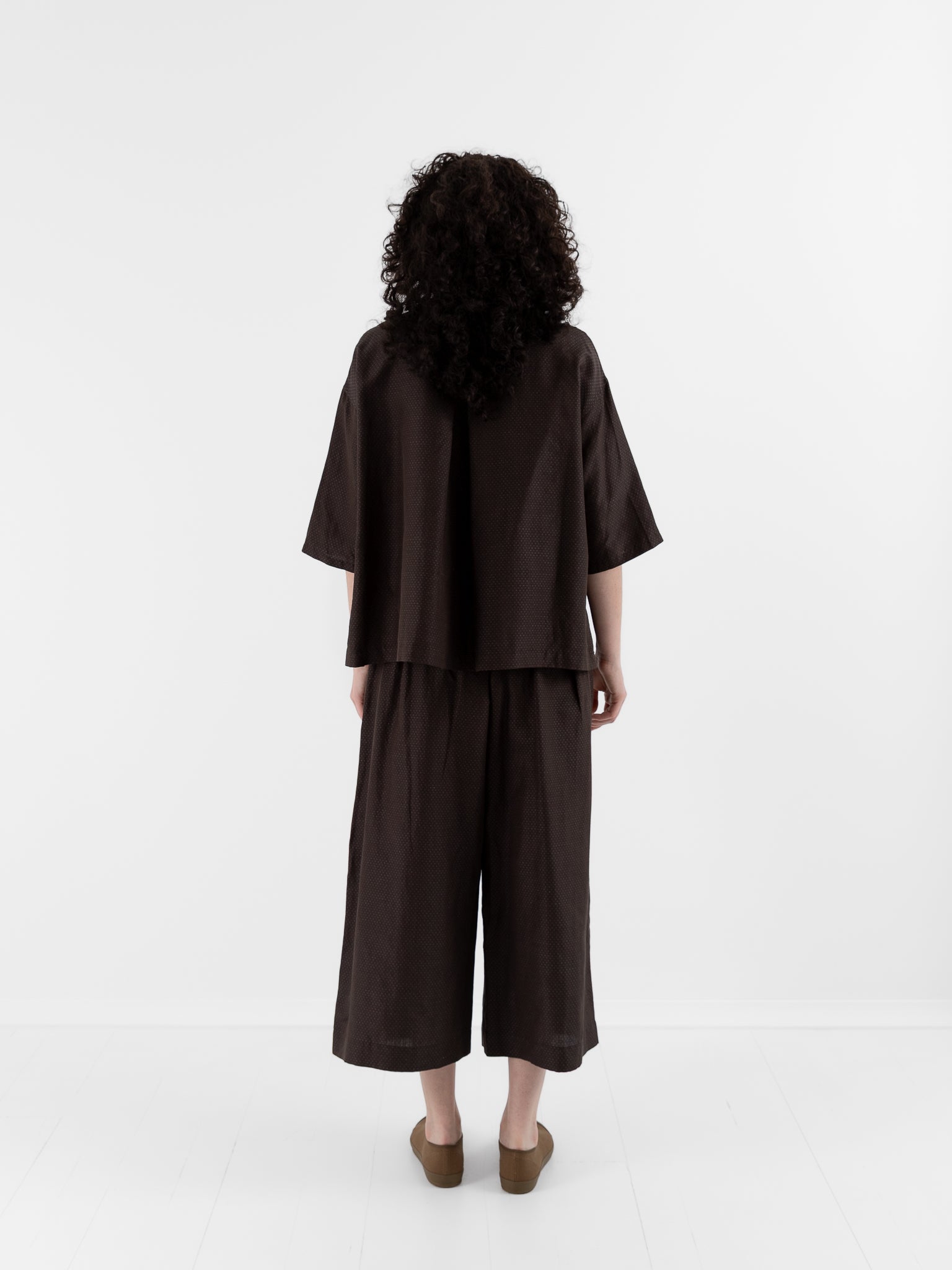 Arts & Science Back Tuck Easy Wide Pants in Brown - ARTS & SCIENCE at Worthwhile - shop PANT