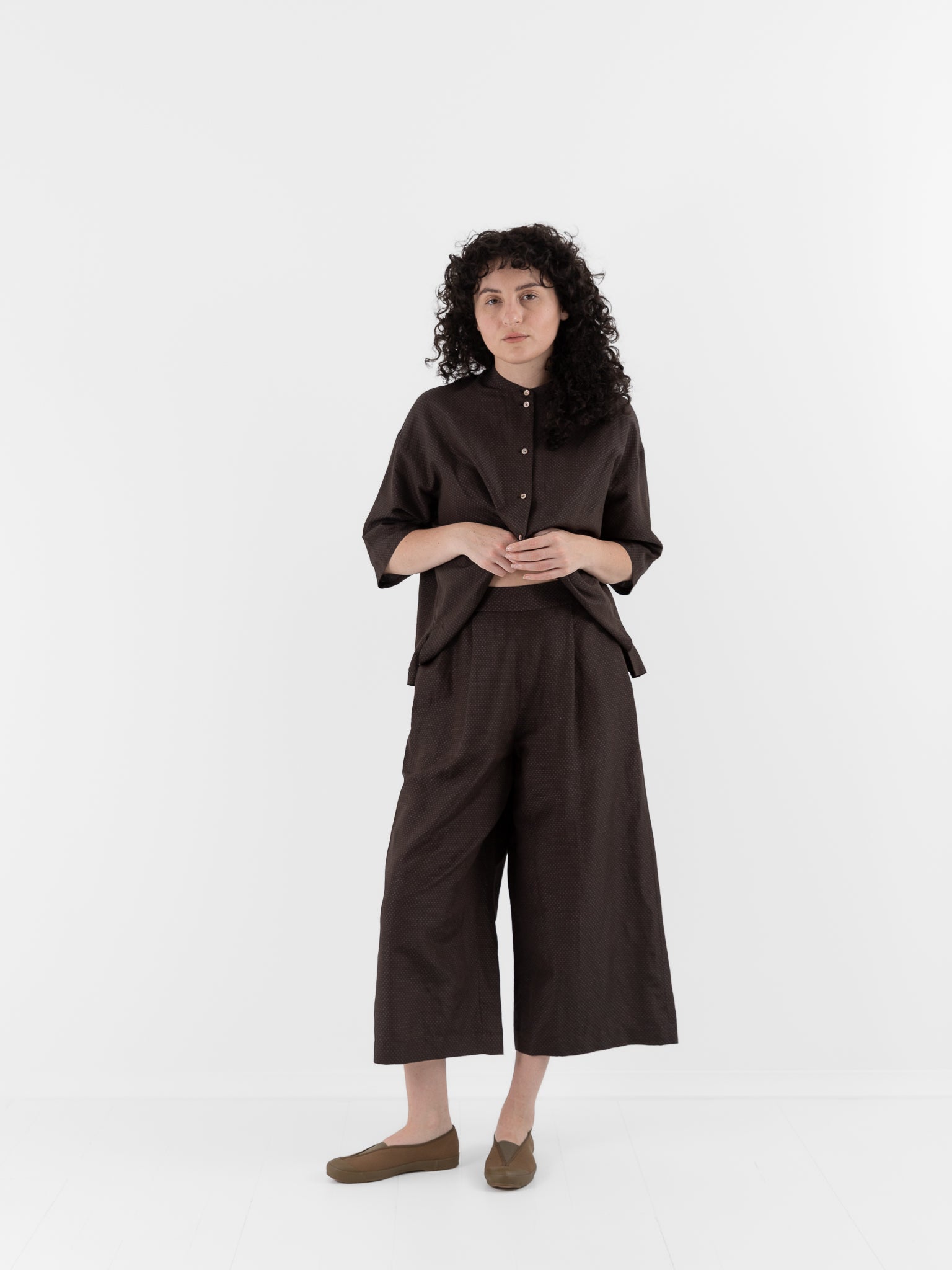Arts & Science Back Tuck Easy Wide Pants in Brown - ARTS & SCIENCE at Worthwhile - shop PANT