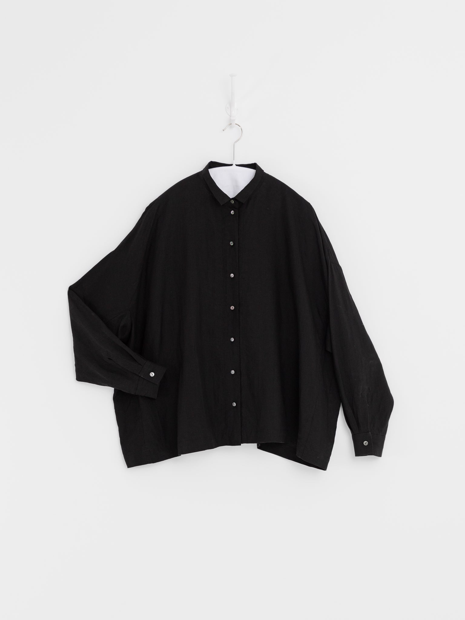 Arts & Science Granny Line Box Shirt in Black - ARTS & SCIENCE at Worthwhile - shop TOP