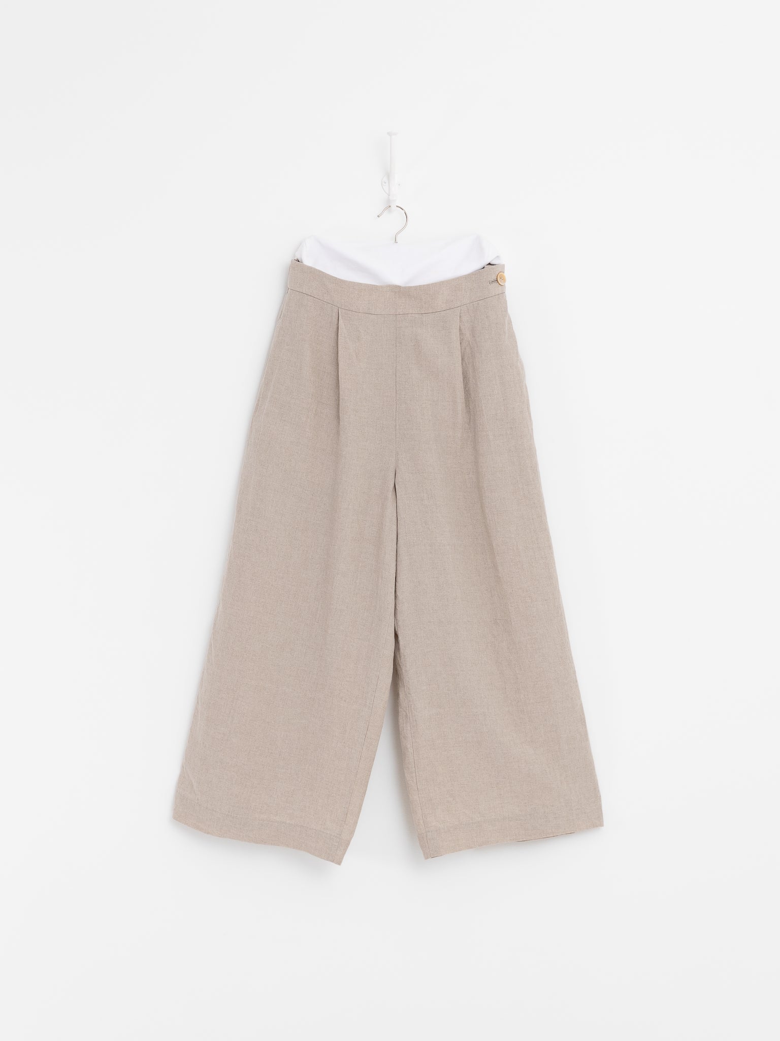 Arts & Science Back Tuck Easy Wide Pants in Natural at Worthwhile