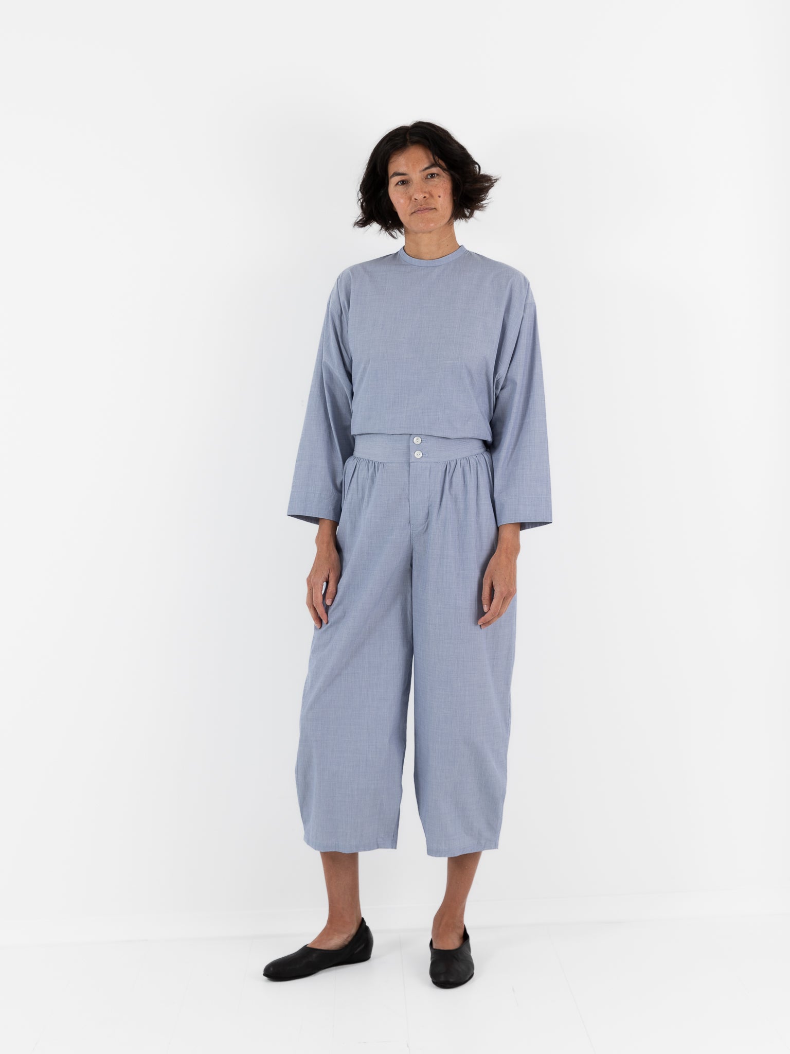Arts & Science Stitch Belt Gather Pants in Blue - ARTS & SCIENCE at Worthwhile - shop PANT