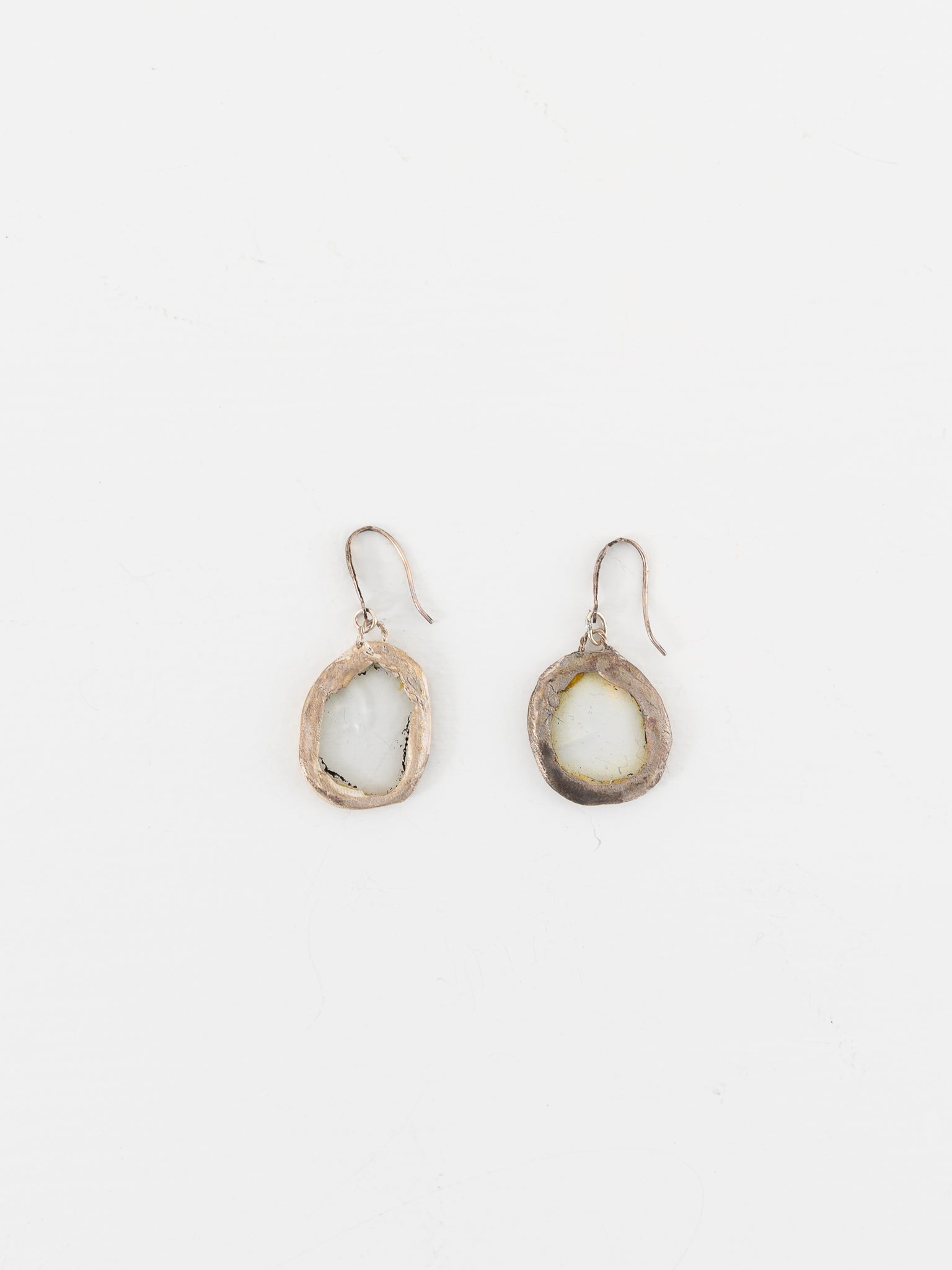 Atelier Inscrire Glass Round Earrings - Worthwhile