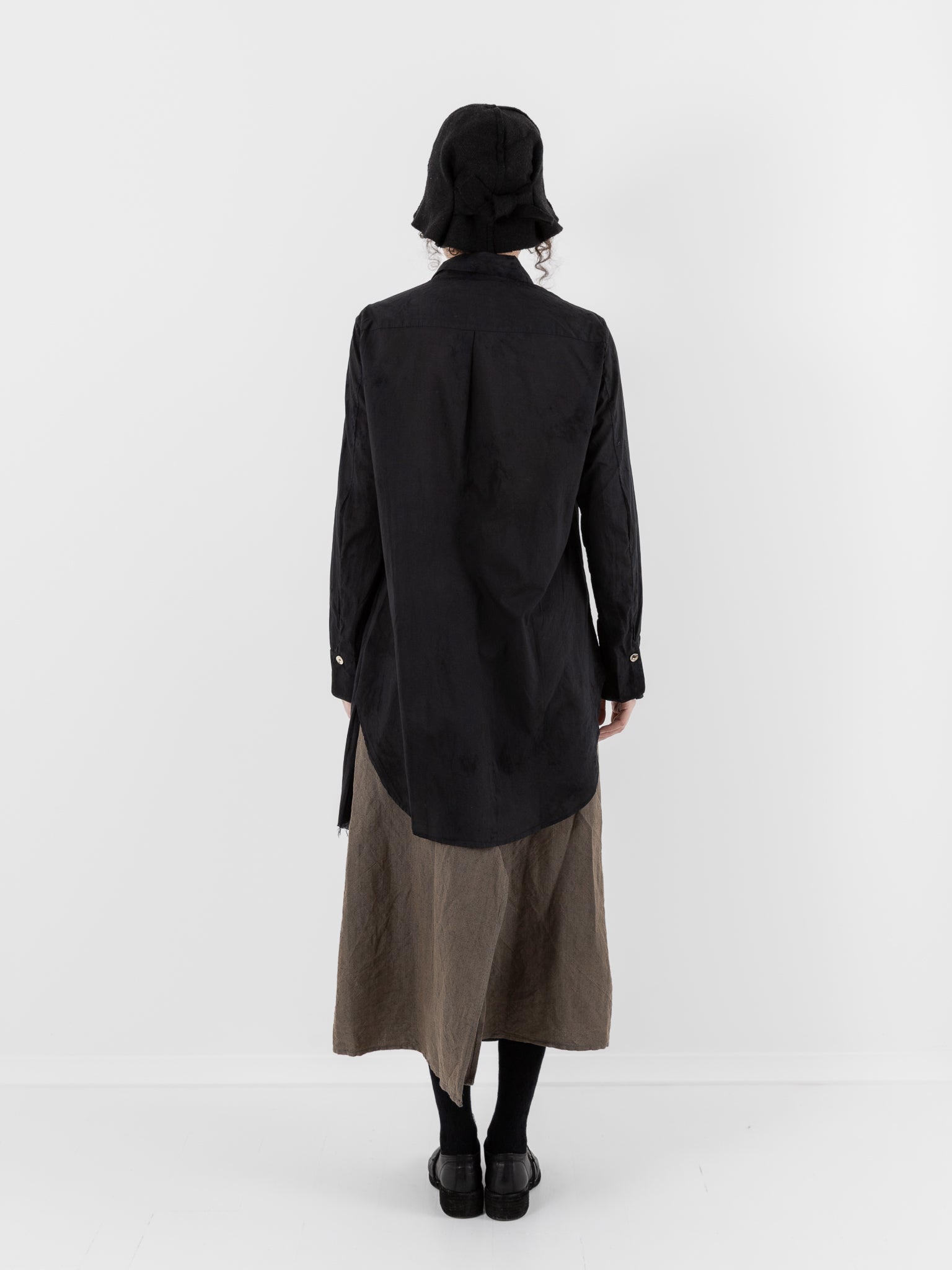 Atelier Suppan Long Shirt 52 in Hand Dye/Dark - ATELIER SUPPAN at Worthwhile - shop TOP