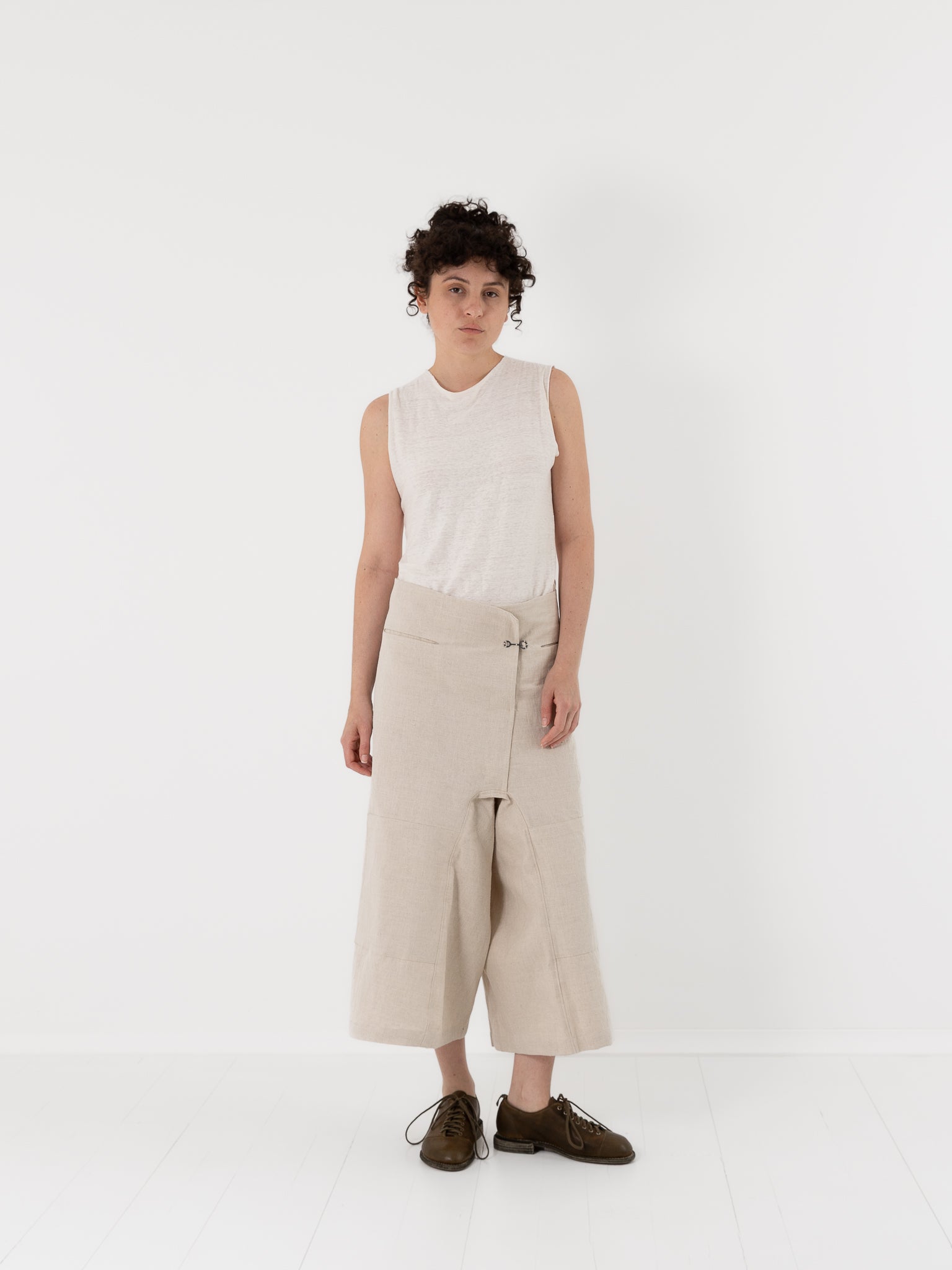 Atelier Suppan Linen Tank 65 in White - ATELIER SUPPAN at Worthwhile - shop TOP