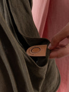 The Backward Vendor Crossbody Jellyfish Bag - Worthwhile
