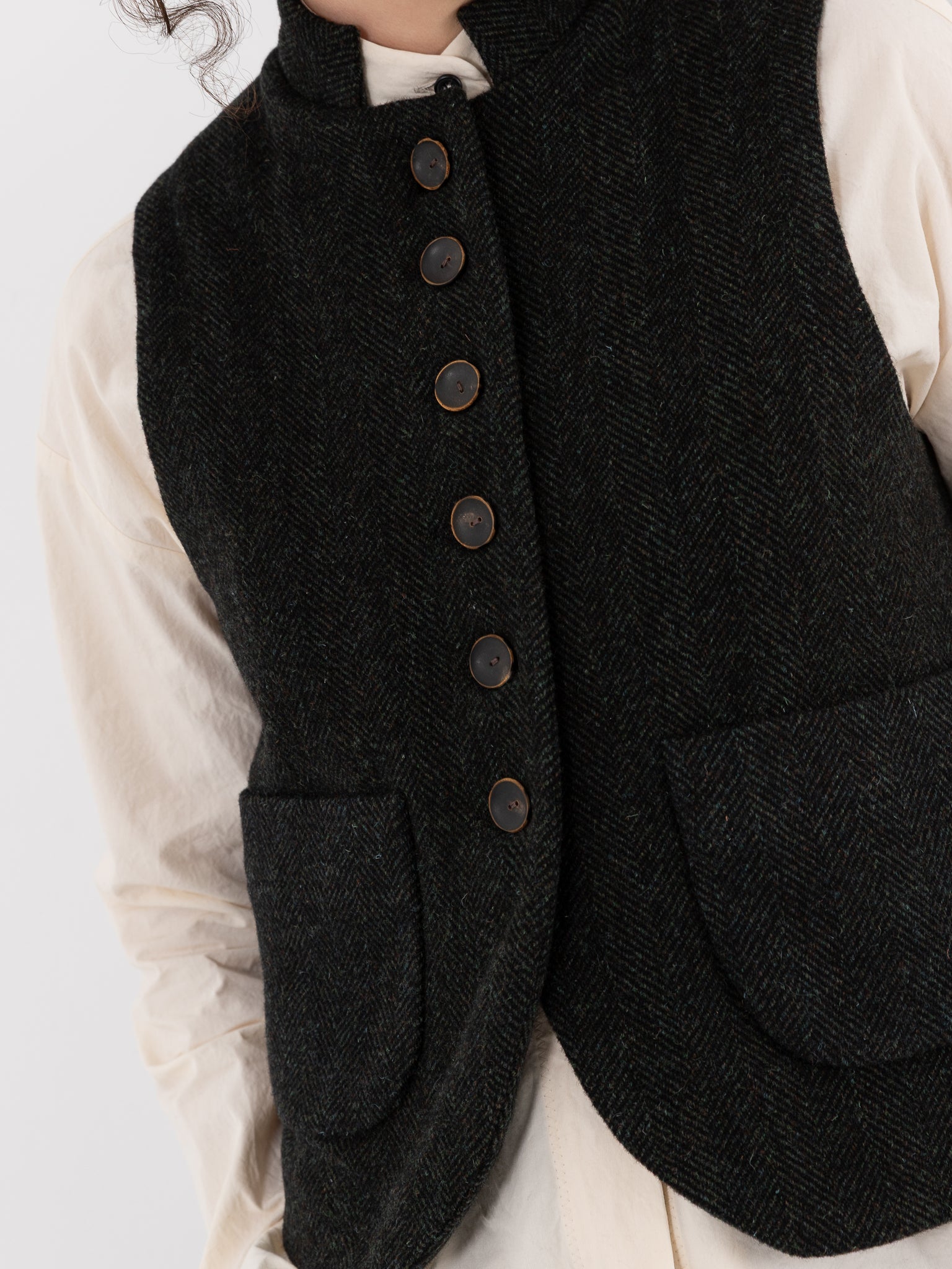 Der Antagonist Waistcoat 5 in Dark Forest - DER ANTAGONIST at Worthwhile - shop VEST