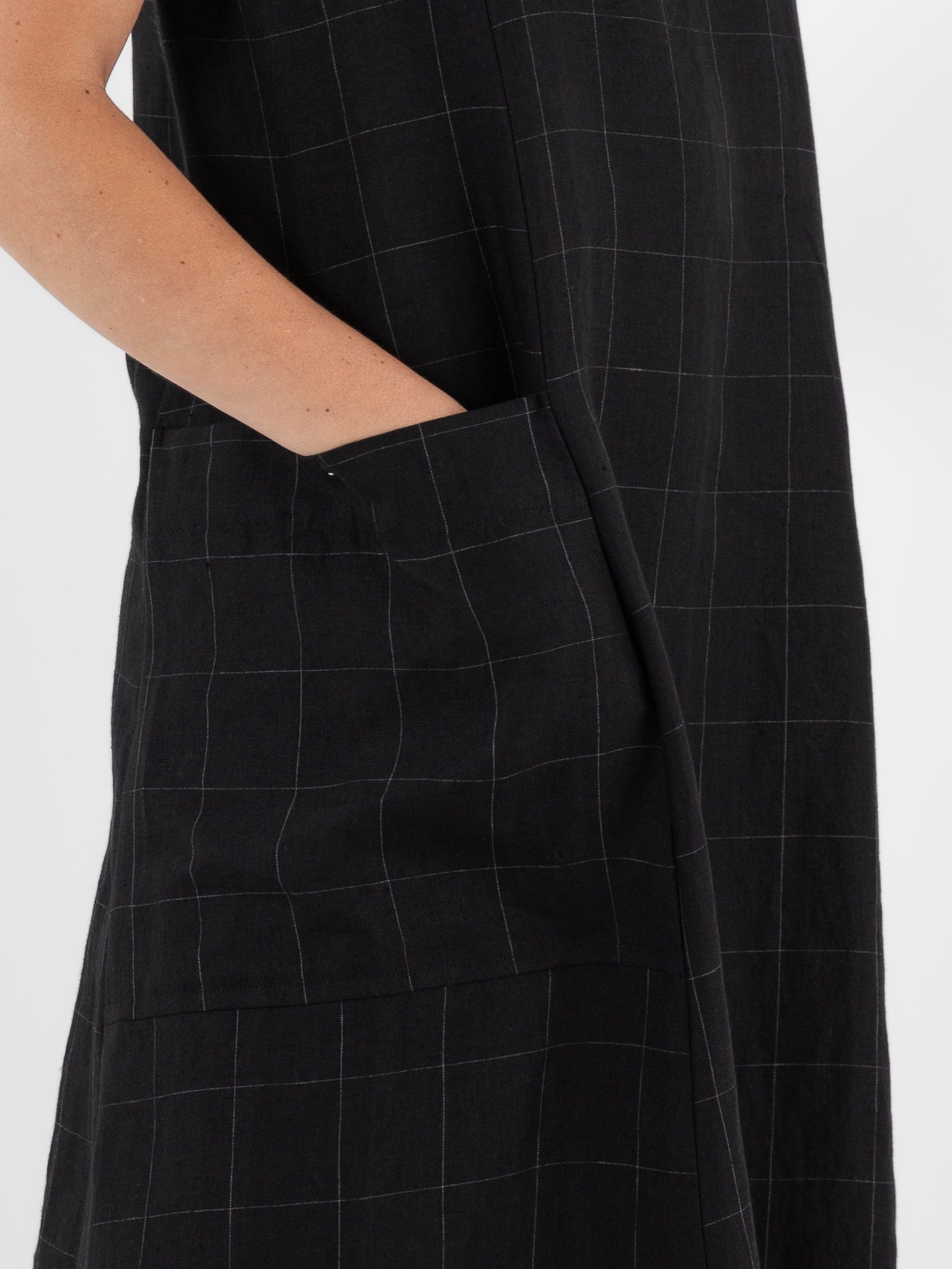 Der Antagonist Dress in Black Check - DER ANTAGONIST at Worthwhile - shop DRESS