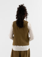 Der Antagonist Vest in Fir Green - DER ANTAGONIST at Worthwhile - shop VEST