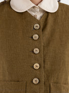 Der Antagonist Vest in Fir Green - DER ANTAGONIST at Worthwhile - shop VEST