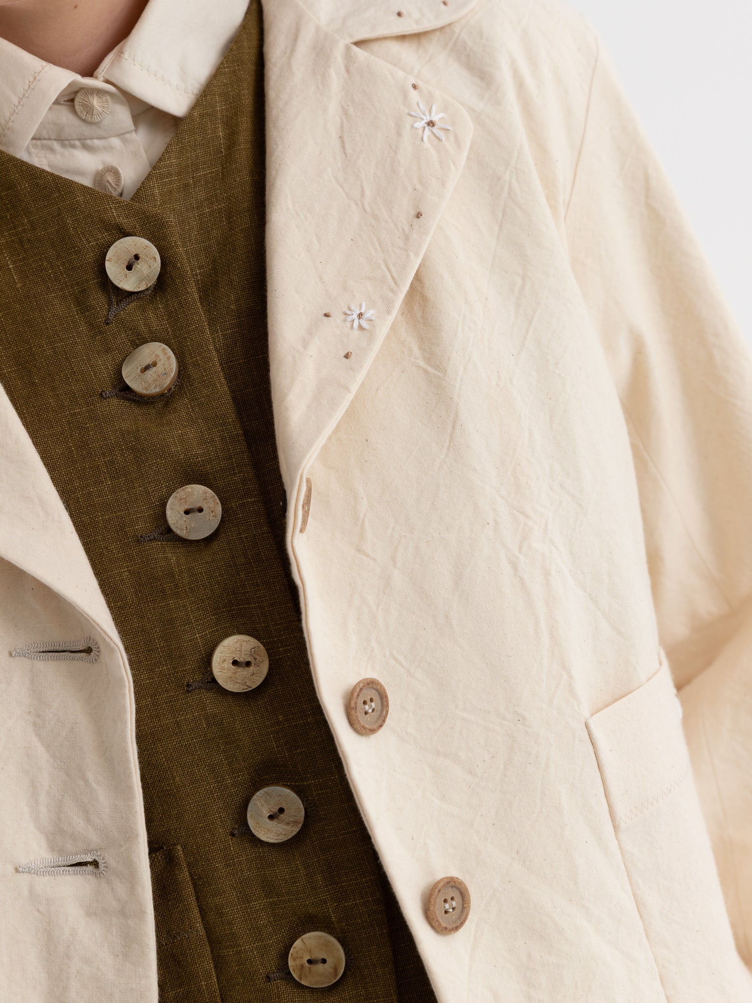 Der Antagonist Jacket in Natural - DER ANTAGONIST at Worthwhile - shop JACKET
