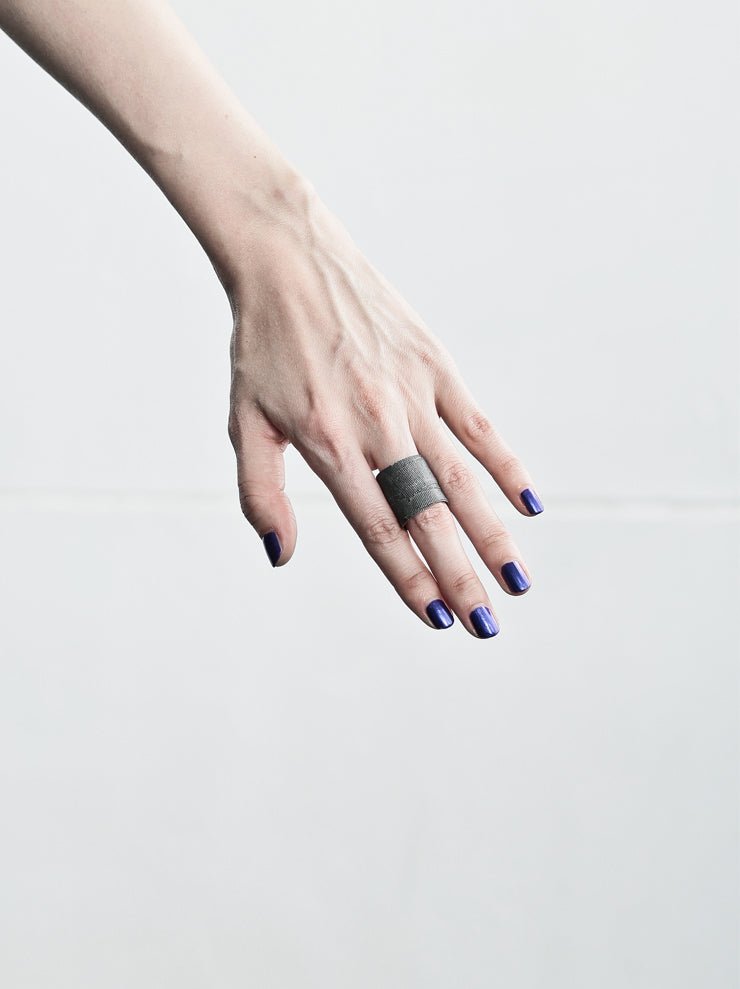 Detaj Bandage Ring VTGR02 in Black Silver - DETAJ at Worthwhile - shop RINGS