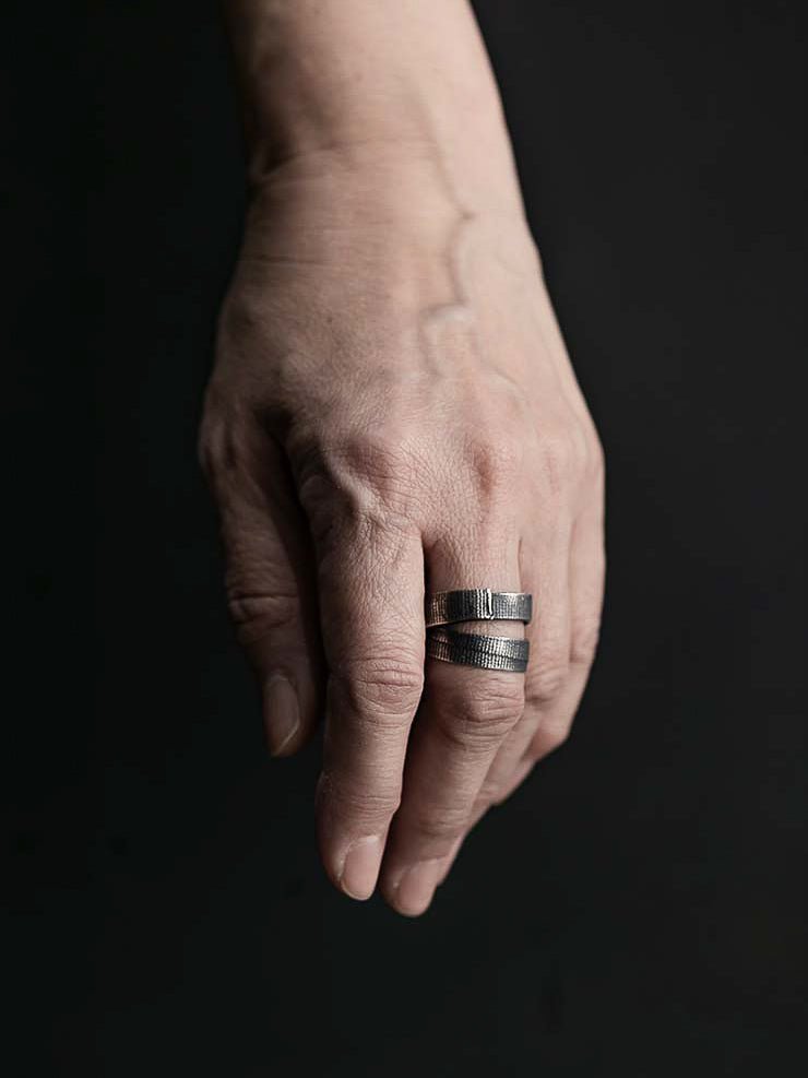 Detaj Bandage Ring VTGR05 in Vintage Silver - DETAJ at Worthwhile - shop RINGS
