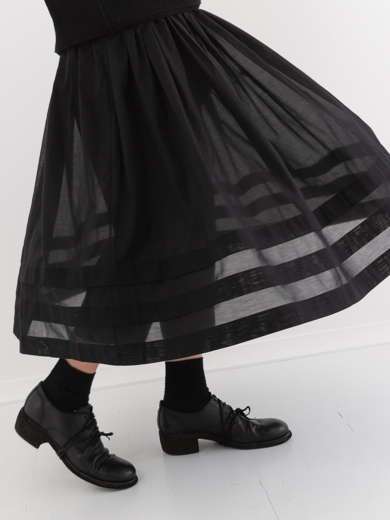 École De Curiosités Sienna Skirt, Black - Worthwhile, Inc.