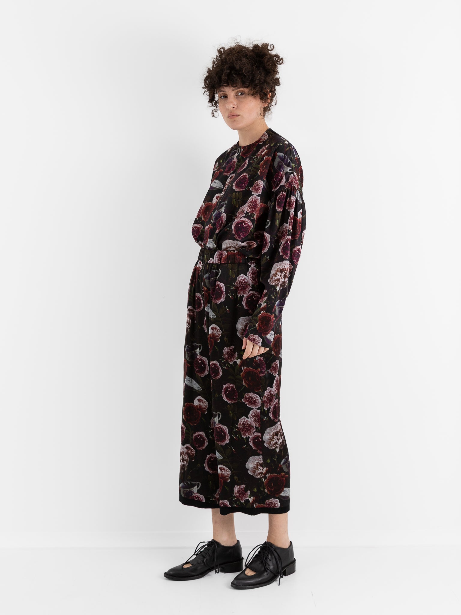 École De Curiosités Pierre Reversible Pant in Black/Roses - ECOLE DE CURIOSITES at Worthwhile