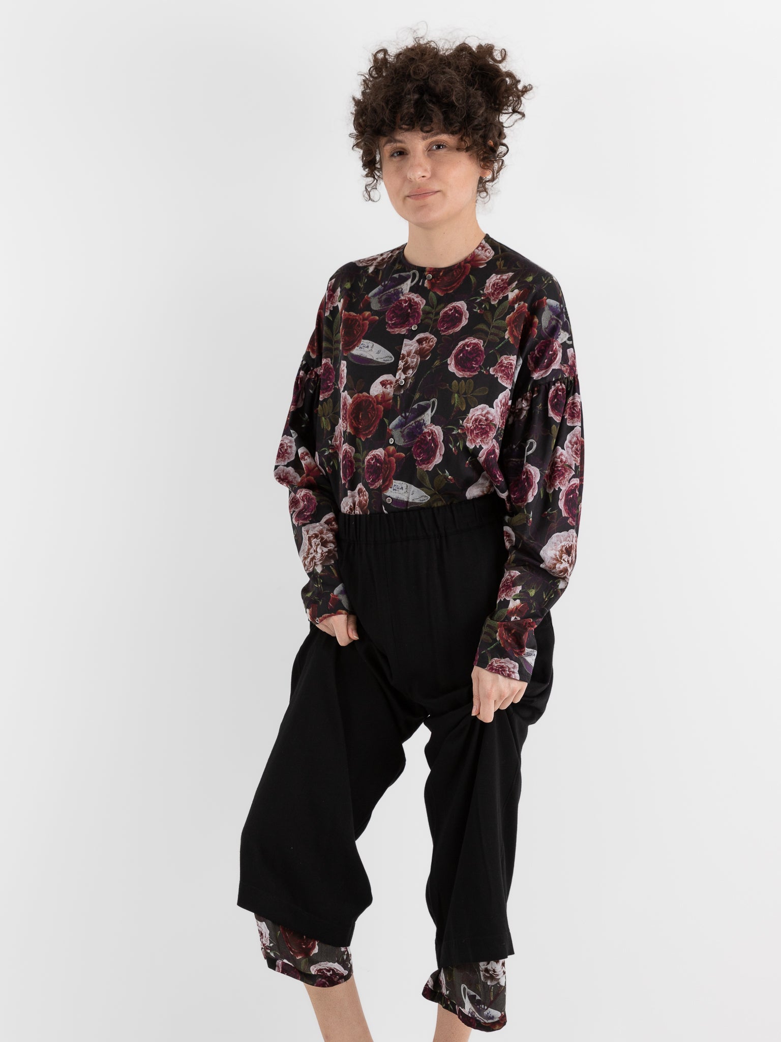 École De Curiosités Pierre Reversible Pant in Black/Roses - ECOLE DE CURIOSITES at Worthwhile
