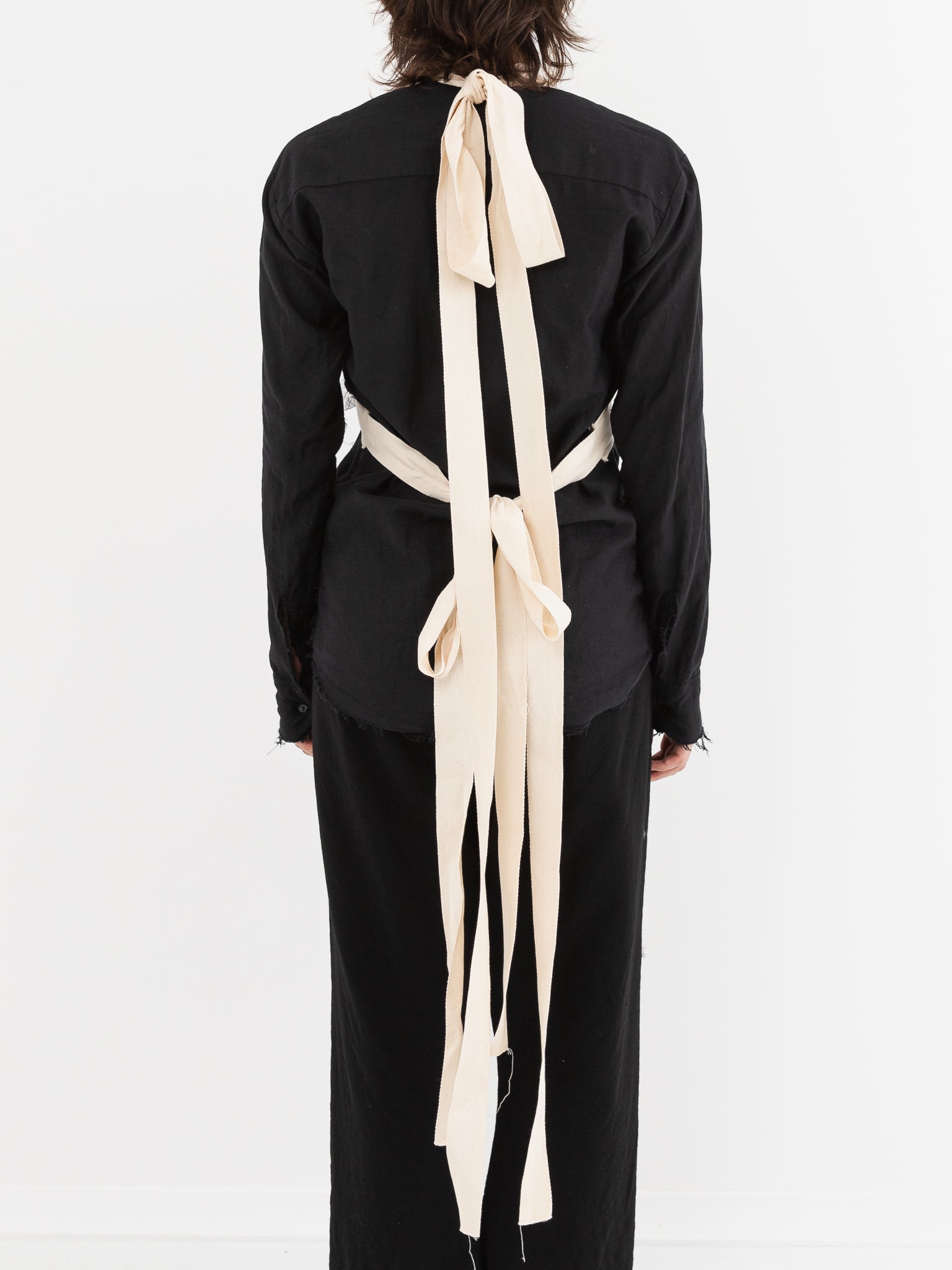 Elena Dawson Rosebud Harness in Cream with Black Roses at
