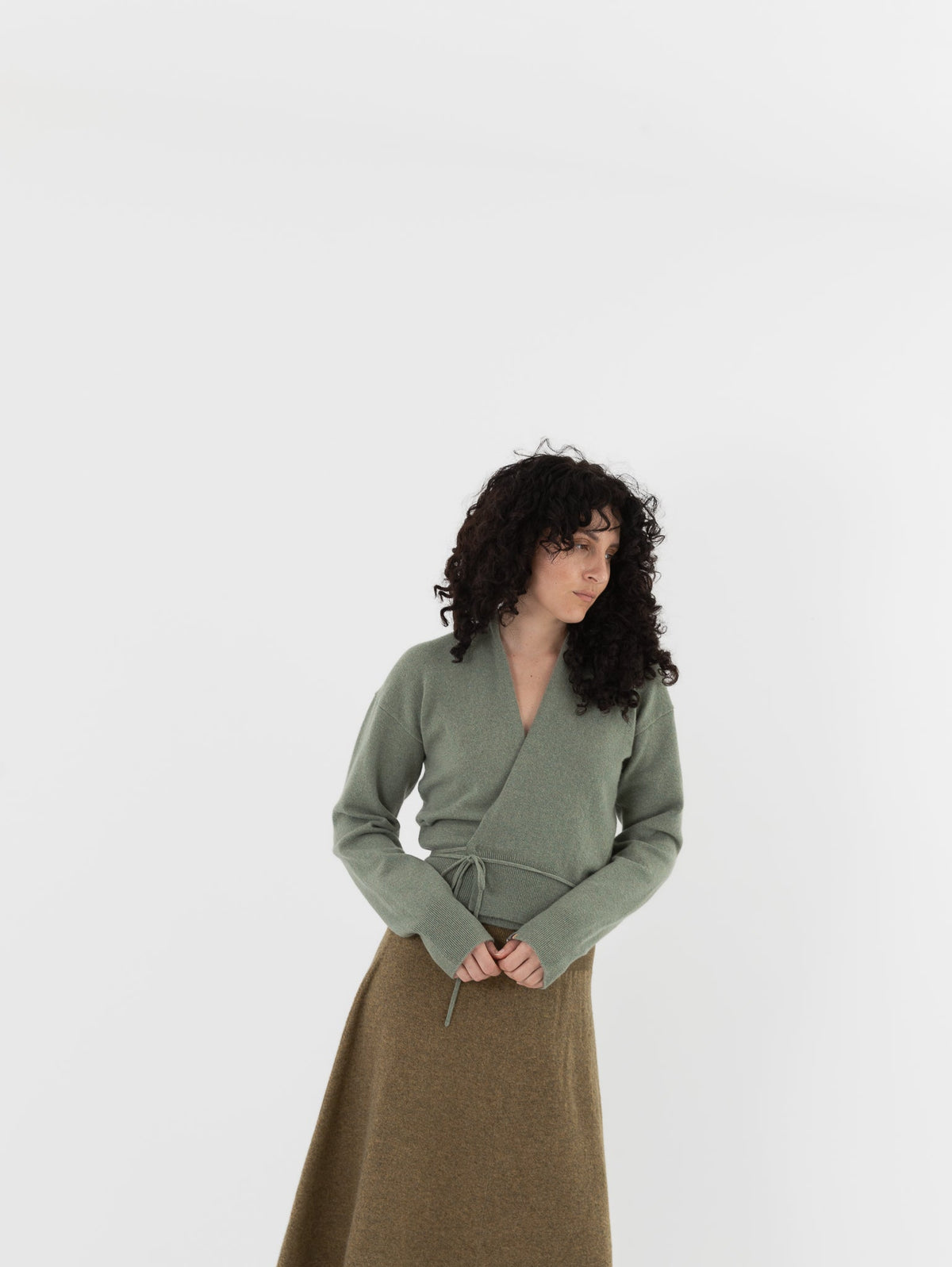 Extreme Cashmere n°516 Ella Cardigan in Hemlock - EXTREME CASHMERE at Worthwhile - shop CARDIGAN