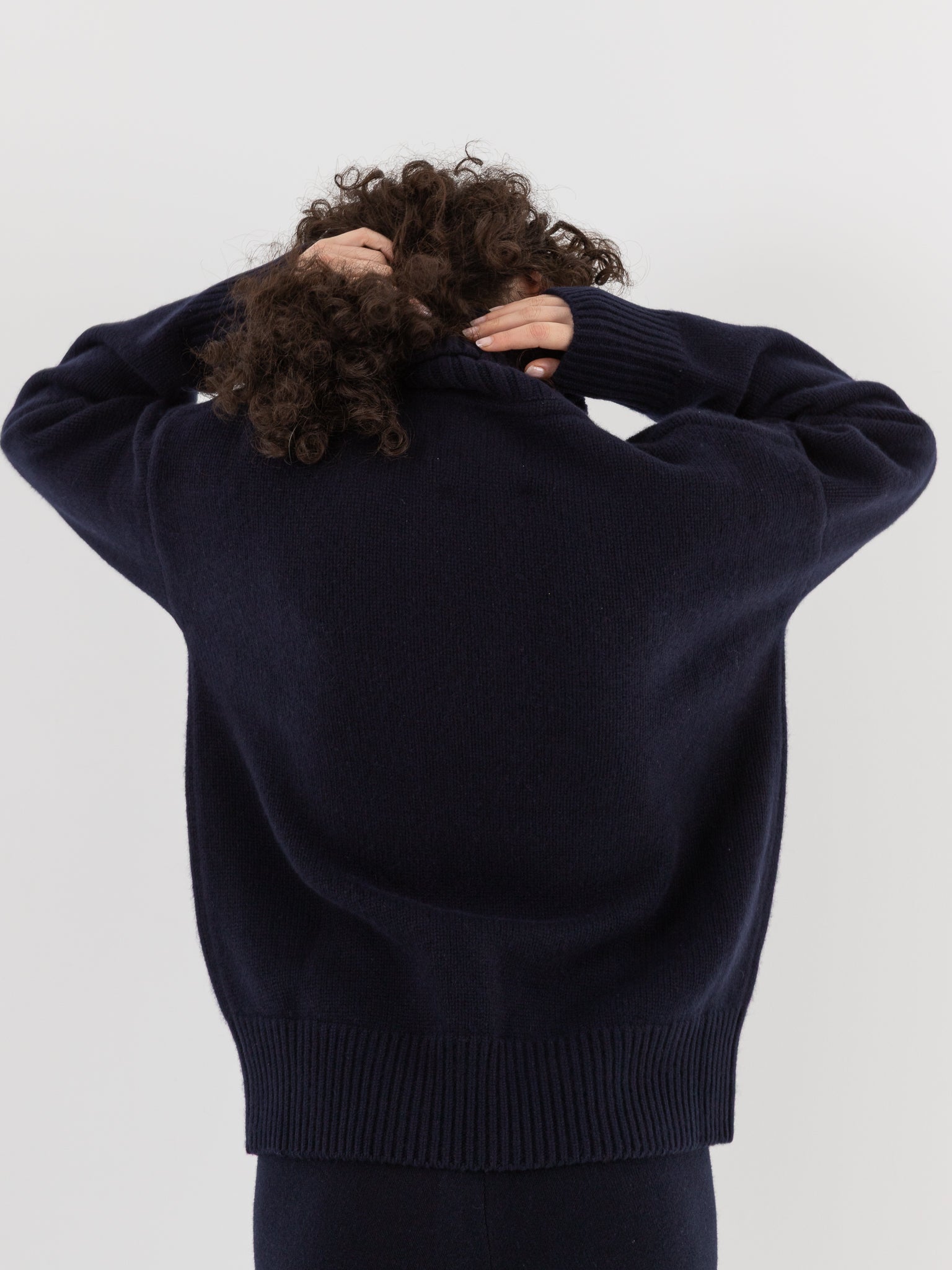 Extreme Cashmere n°20 Oversize Xtra Turtleneck in Navy - EXTREME CASHMERE at Worthwhile - shop SWEATER