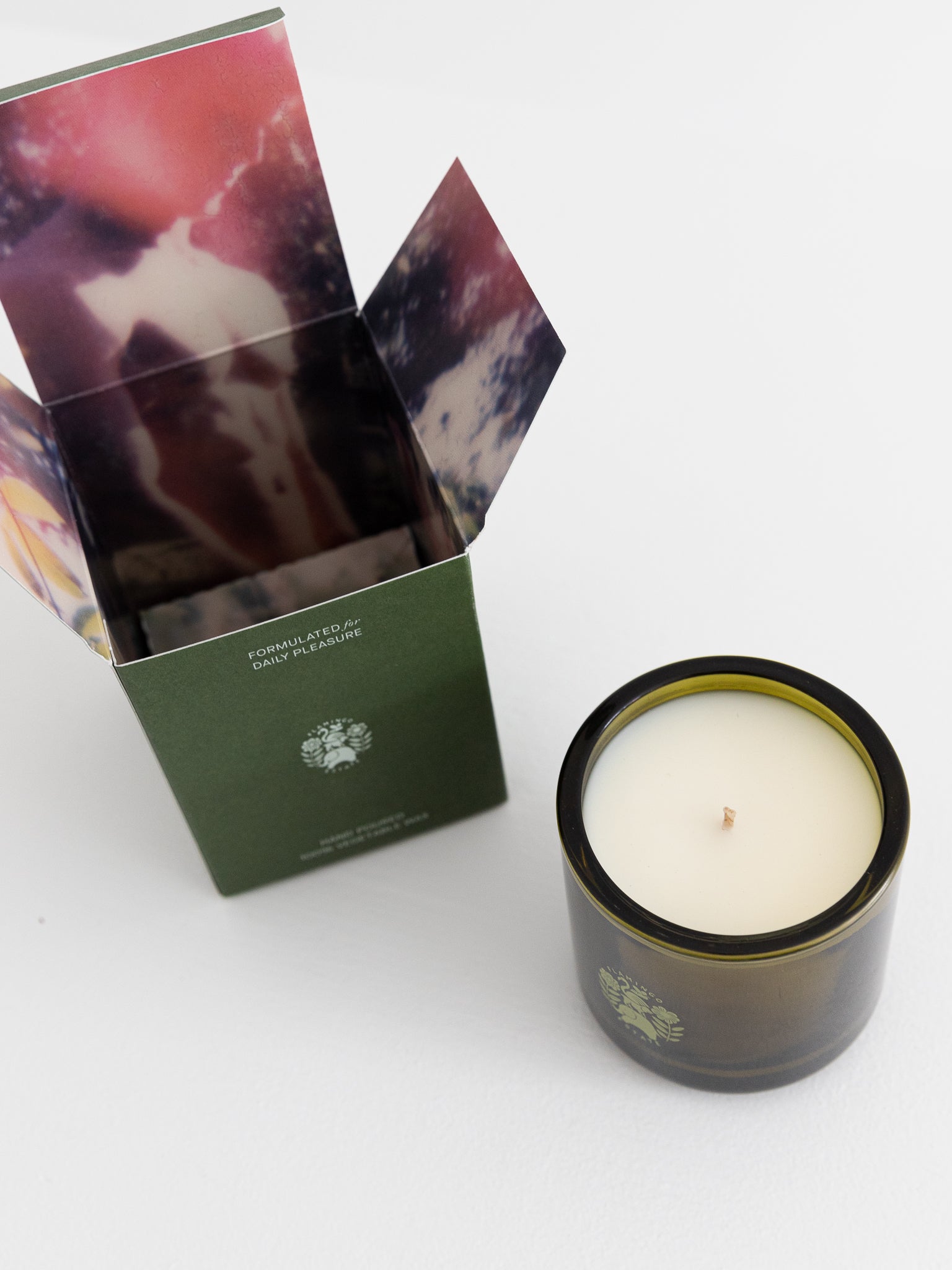 Flamingo Estate Heirloom Tomato Candle - Worthwhile