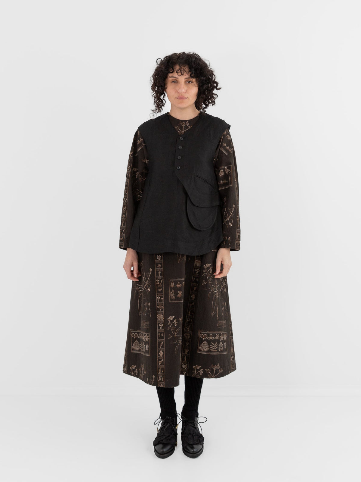GASA Apron Vest in Black - GASA at Worthwhile - shop VEST