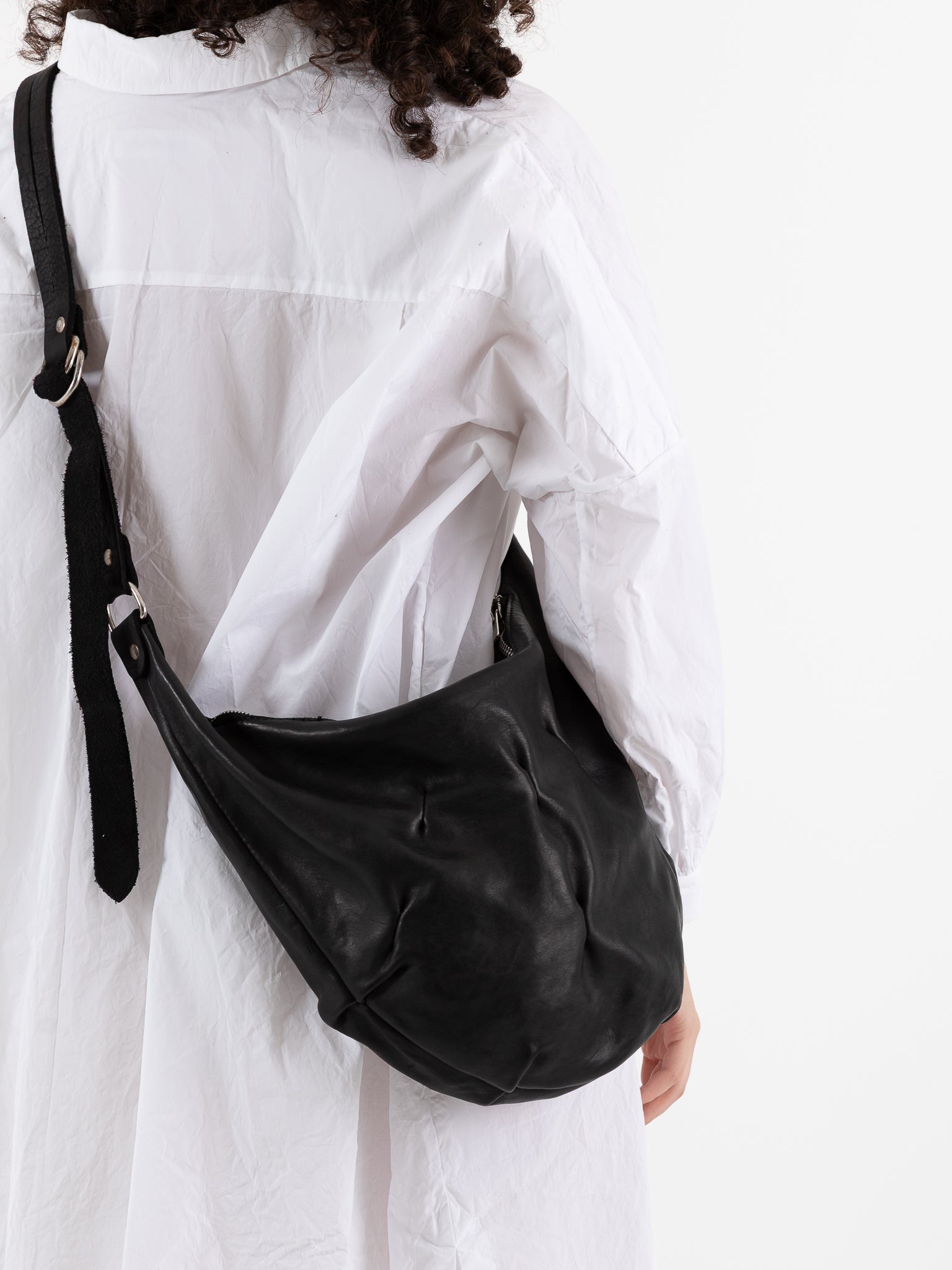 バッグ GUIDI HOBO BAG BLACK Guidi Crossbody Bag HM01 in Black at Worthwhile