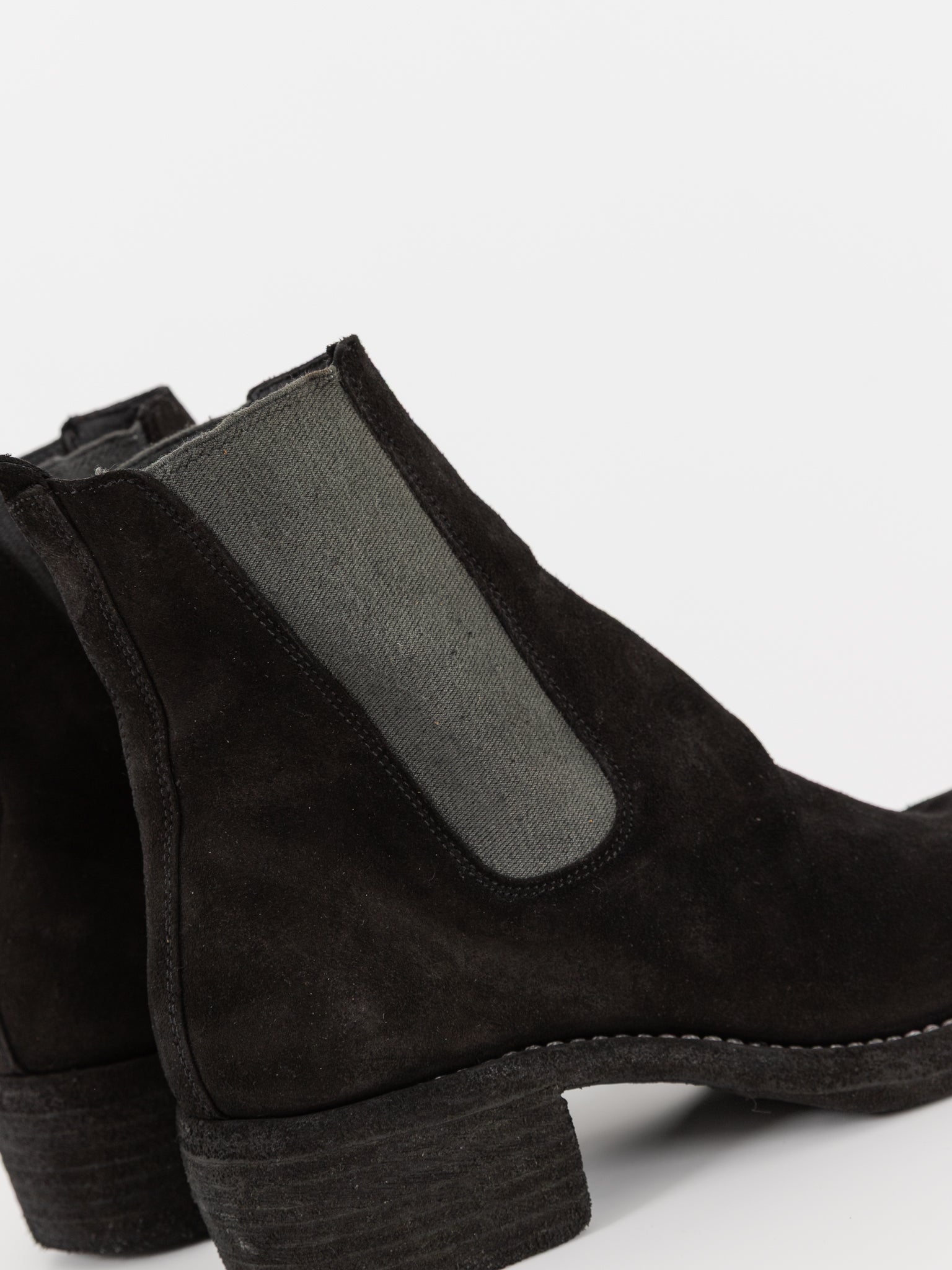 Guidi Chelsea Boot 76Z in Black at Worthwhile