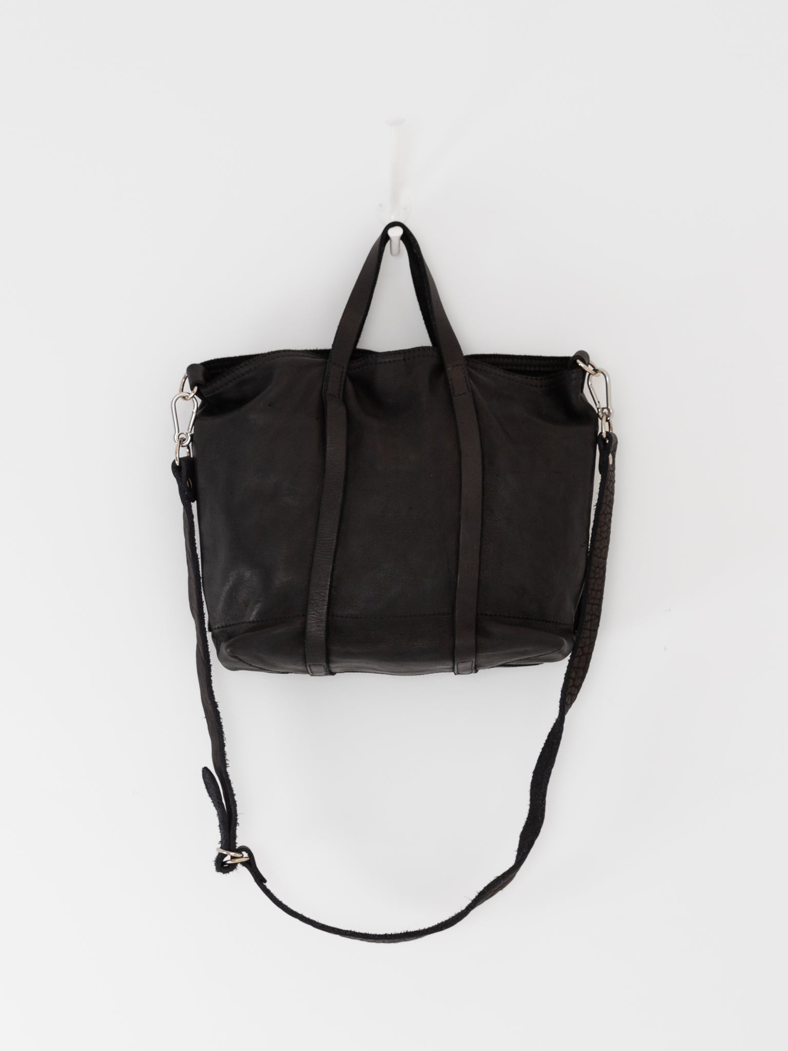 Guidi Small Tote Bag SH6 in Black - GUIDI at Worthwhile - shop BAG