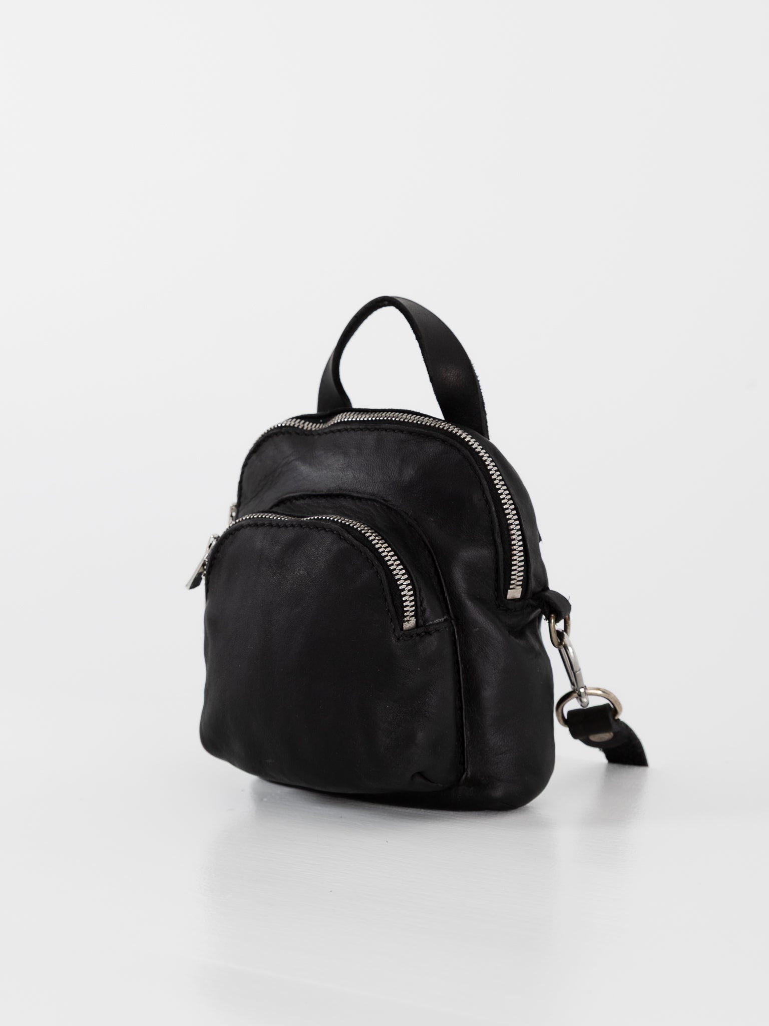 Guidi Mini Backpack DBP05 in Black - GUIDI at Worthwhile