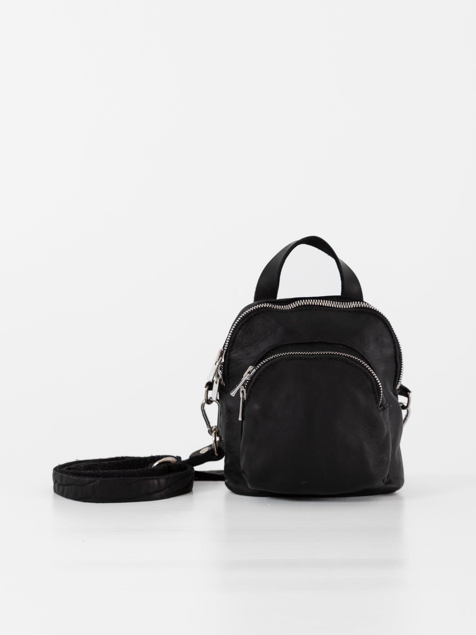 Guidi Mini Backpack DBP05 in Black - GUIDI at Worthwhile