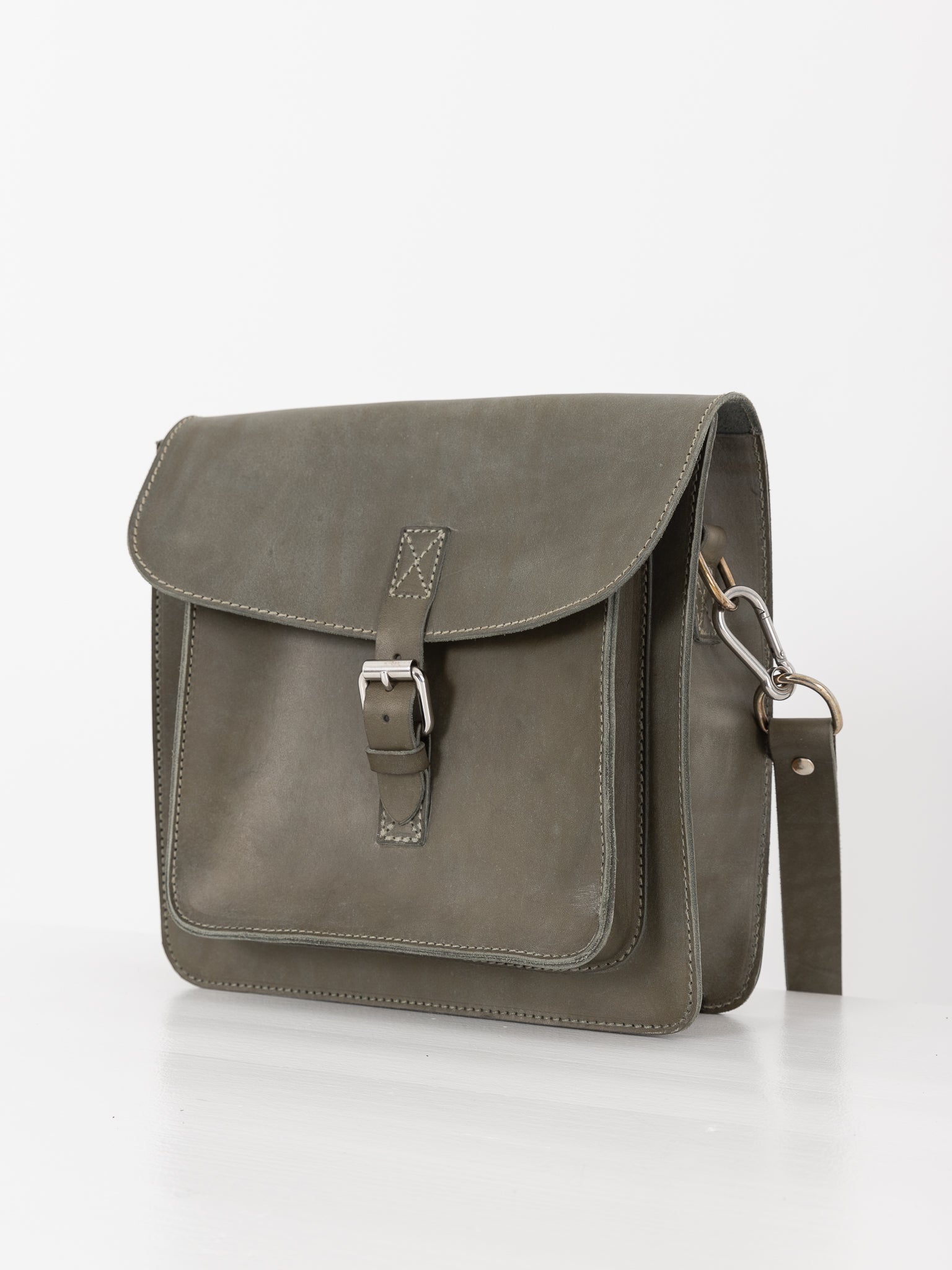 Guidi CM8 Crossbody Satchel - Worthwhile - GUIDI