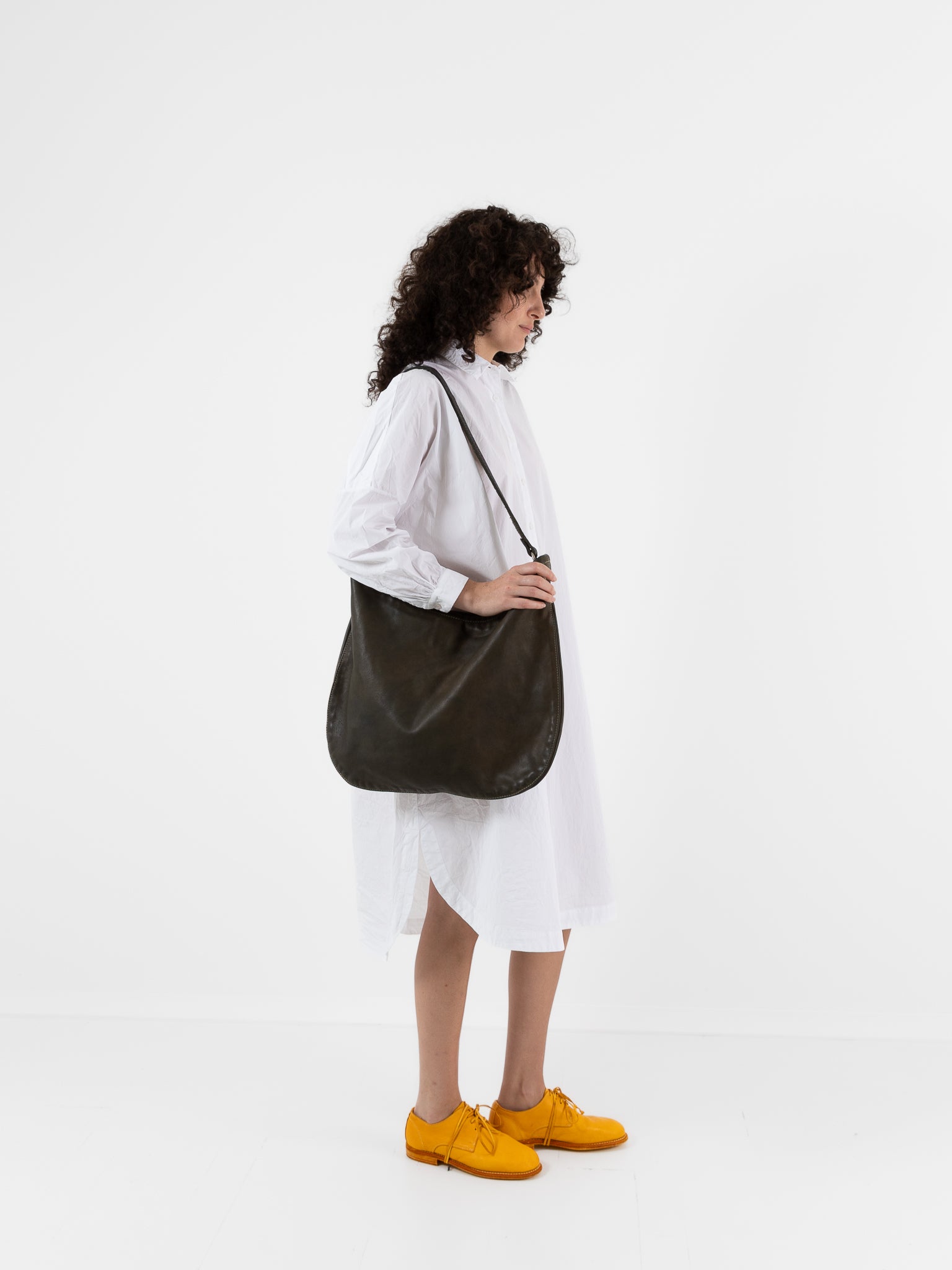 Guidi Crossbody Bag Q20 in Army Green - GUIDI at Worthwhile