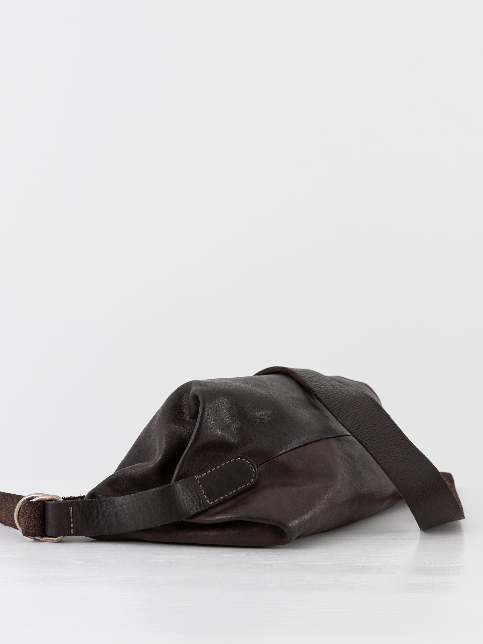 Guidi Crossbody Bag Q150 - Worthwhile