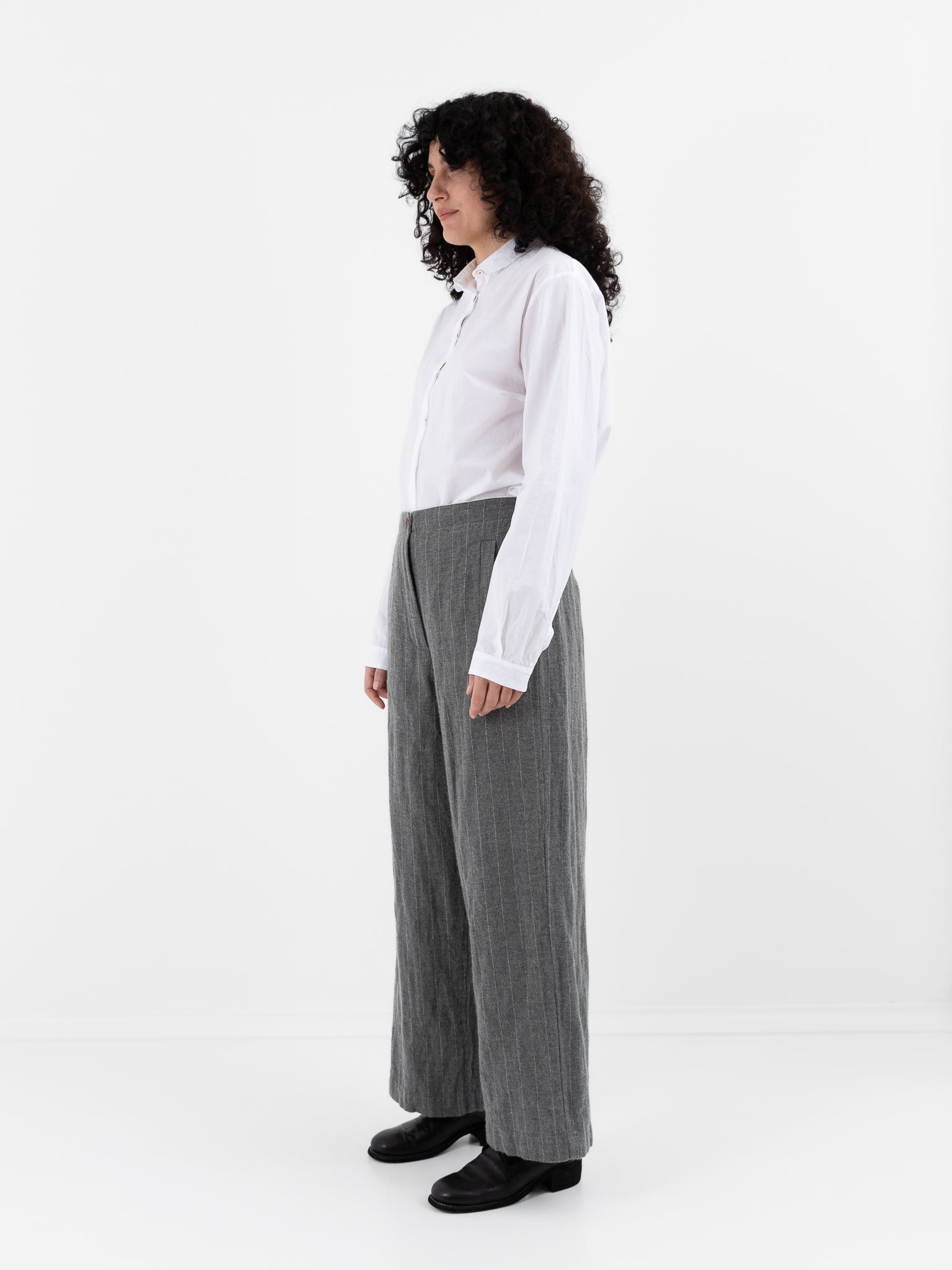 Hannoh Wessel Pants Paulette in Grey - HANNOH at Worthwhile - shop PANT